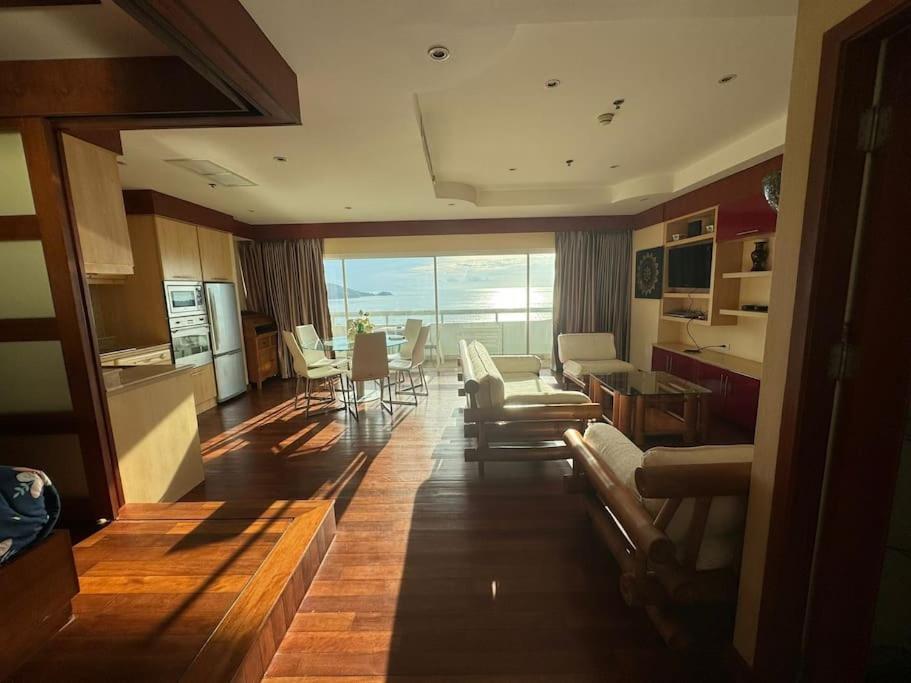 Apartment Tower With A Great View *