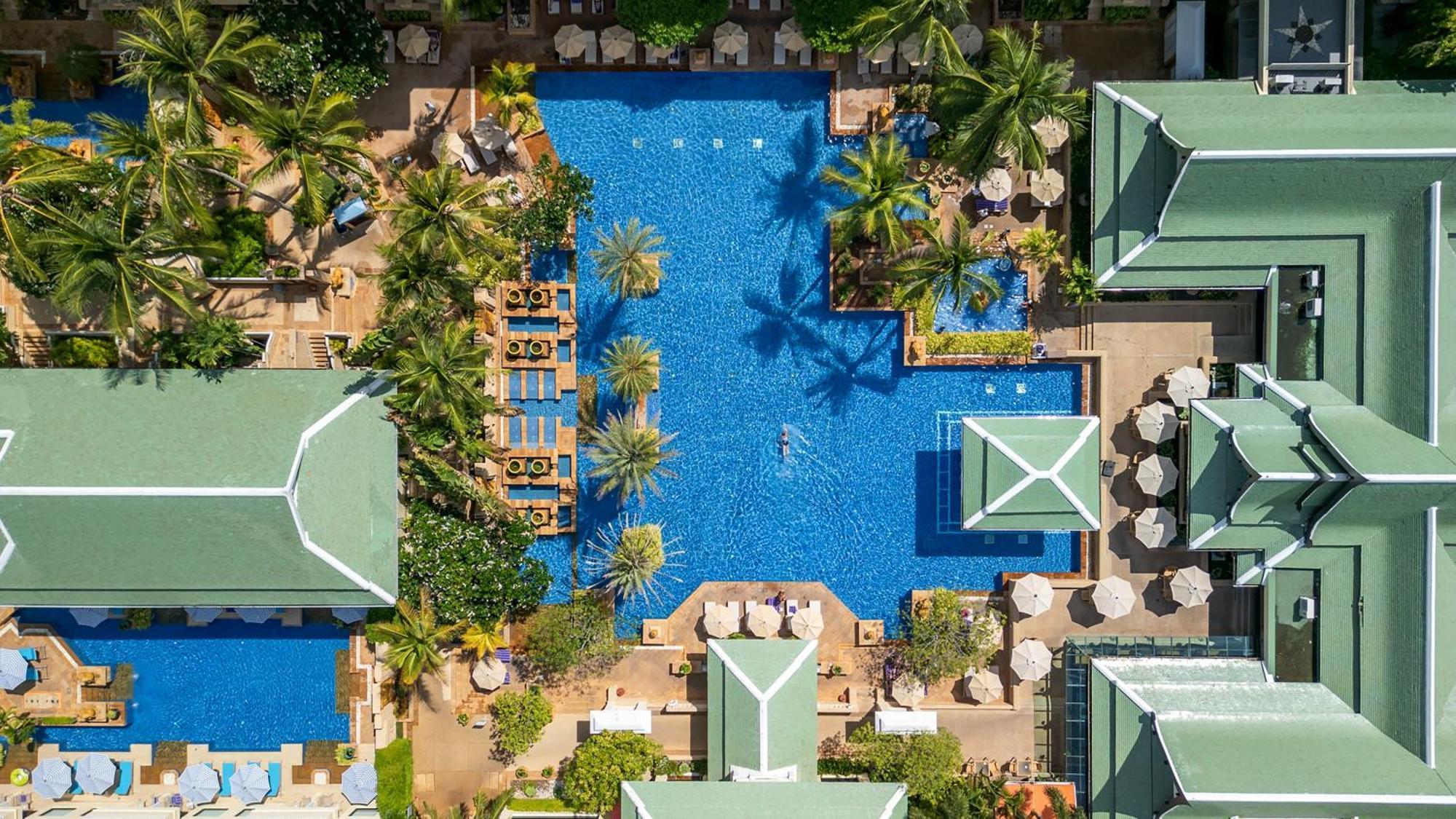 Holiday Phuket, An Ihg Resort Patong