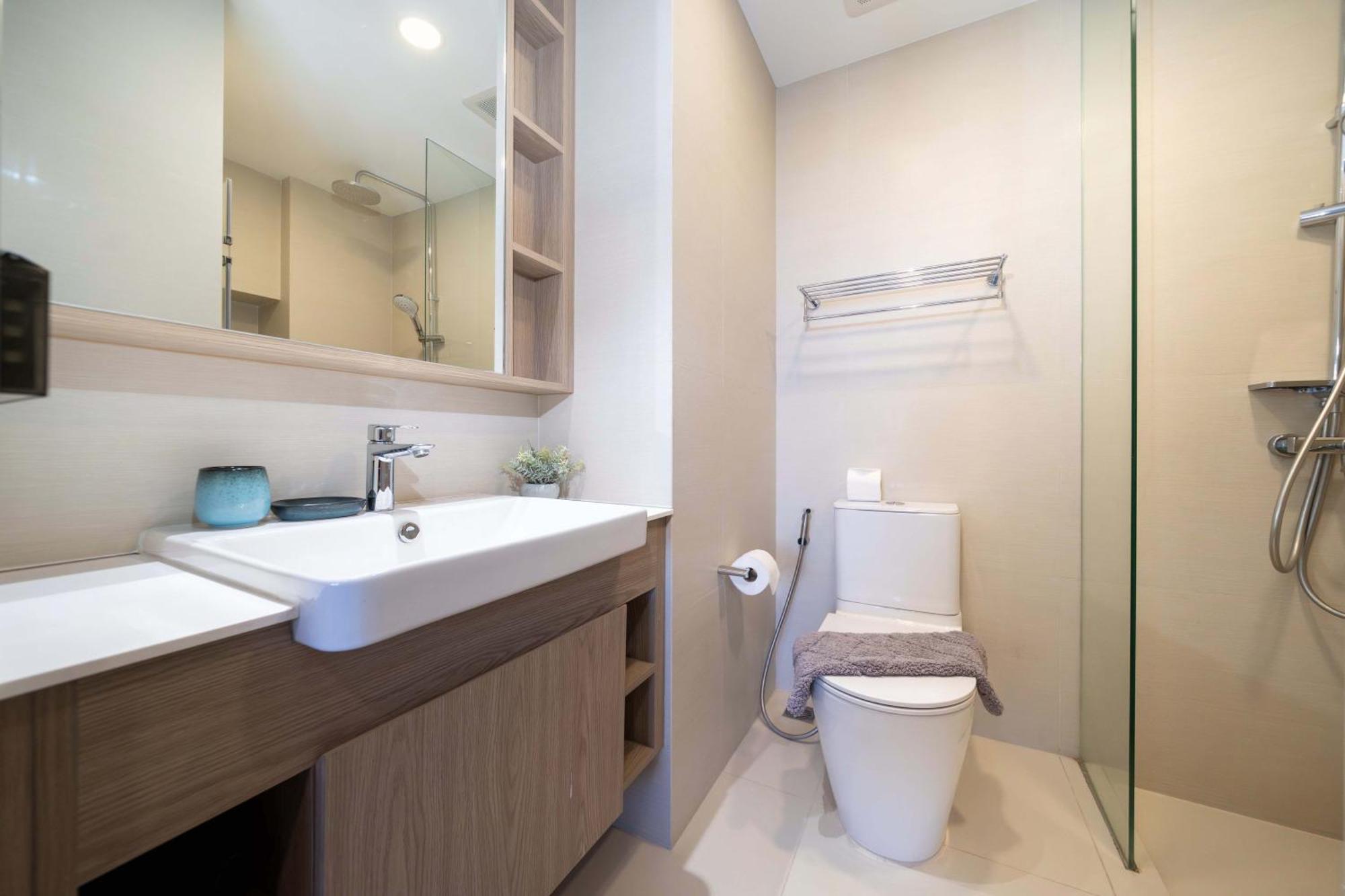 Greenery Views 1 Bedroom Laguna Skypark B2512 Just 10 Min Walk Bangtao Apartment *