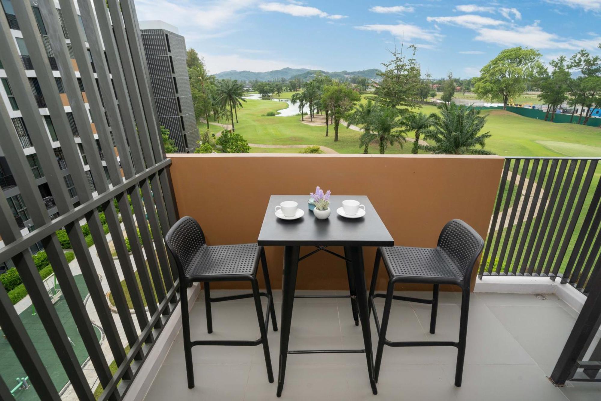 Greenery Views 1 Bedroom Laguna Skypark B2512 Just 10 Min Walk Bangtao Apartment Thalang