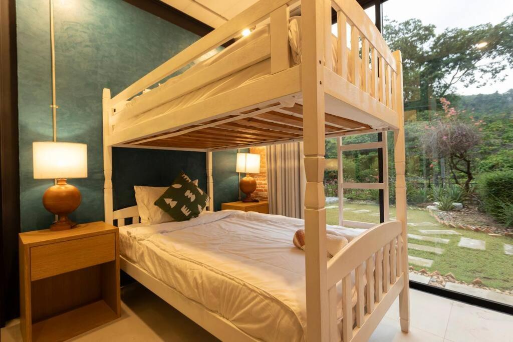 Holiday home New Ultra Modern Designer Furniture Gym #v62 *