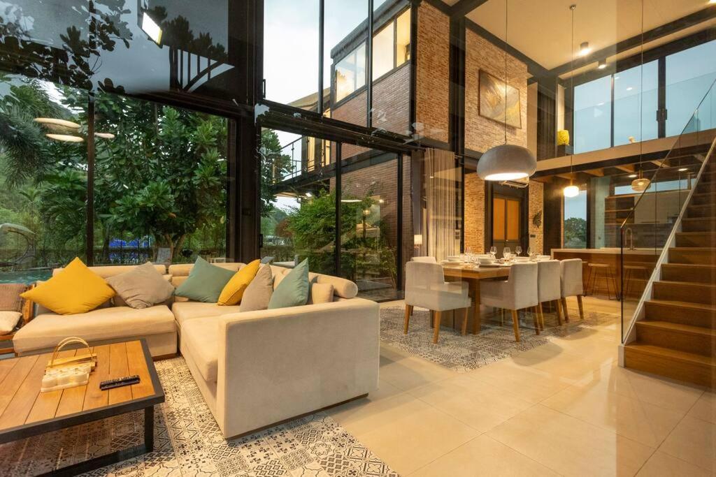 Holiday home New Ultra Modern Designer Furniture Gym #v62 Ban Klang (Phuket)
