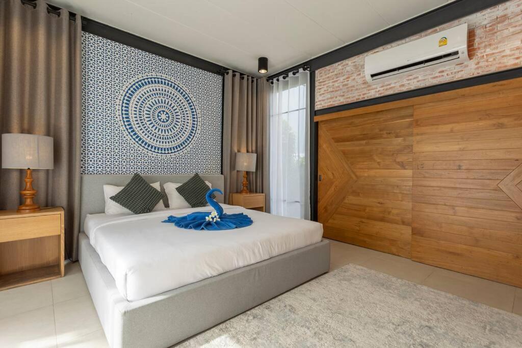 Holiday home New Ultra Modern Designer Furniture Gym #v62