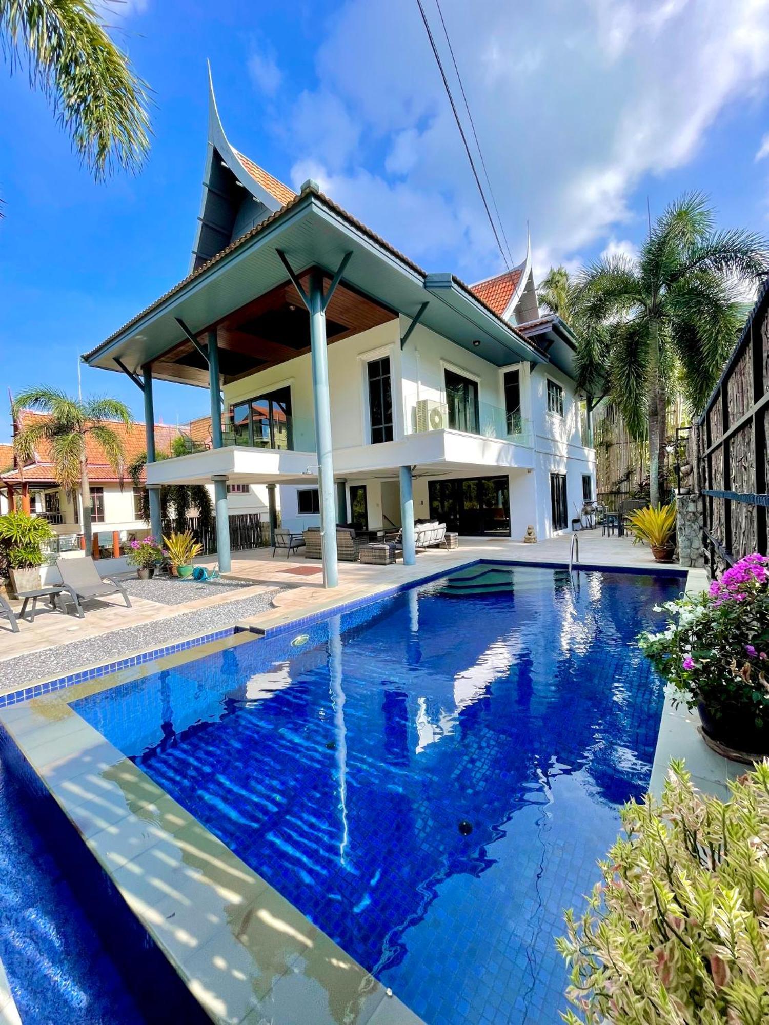 Kata Vista Luxury Modern 4br Private Pool