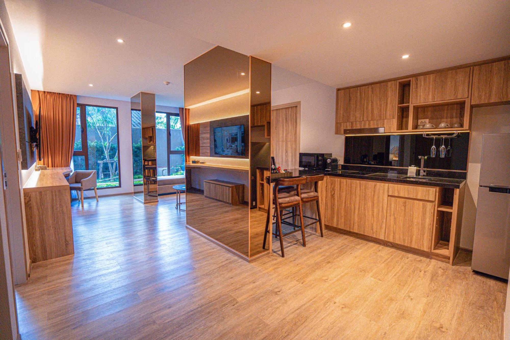 Hotel The Marin Phuket Kamala Beach