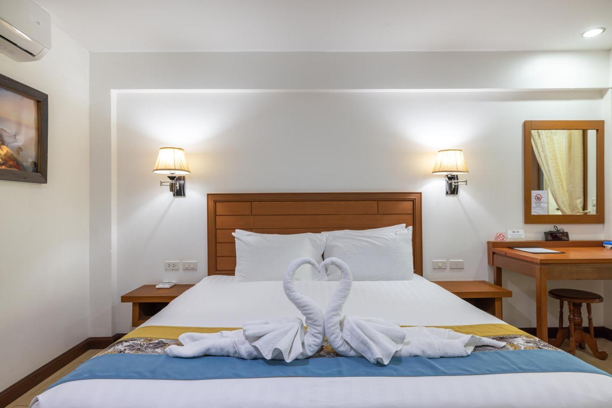 Phuket Meet 普吉岛相遇花园度假酒店 Hotel 4*