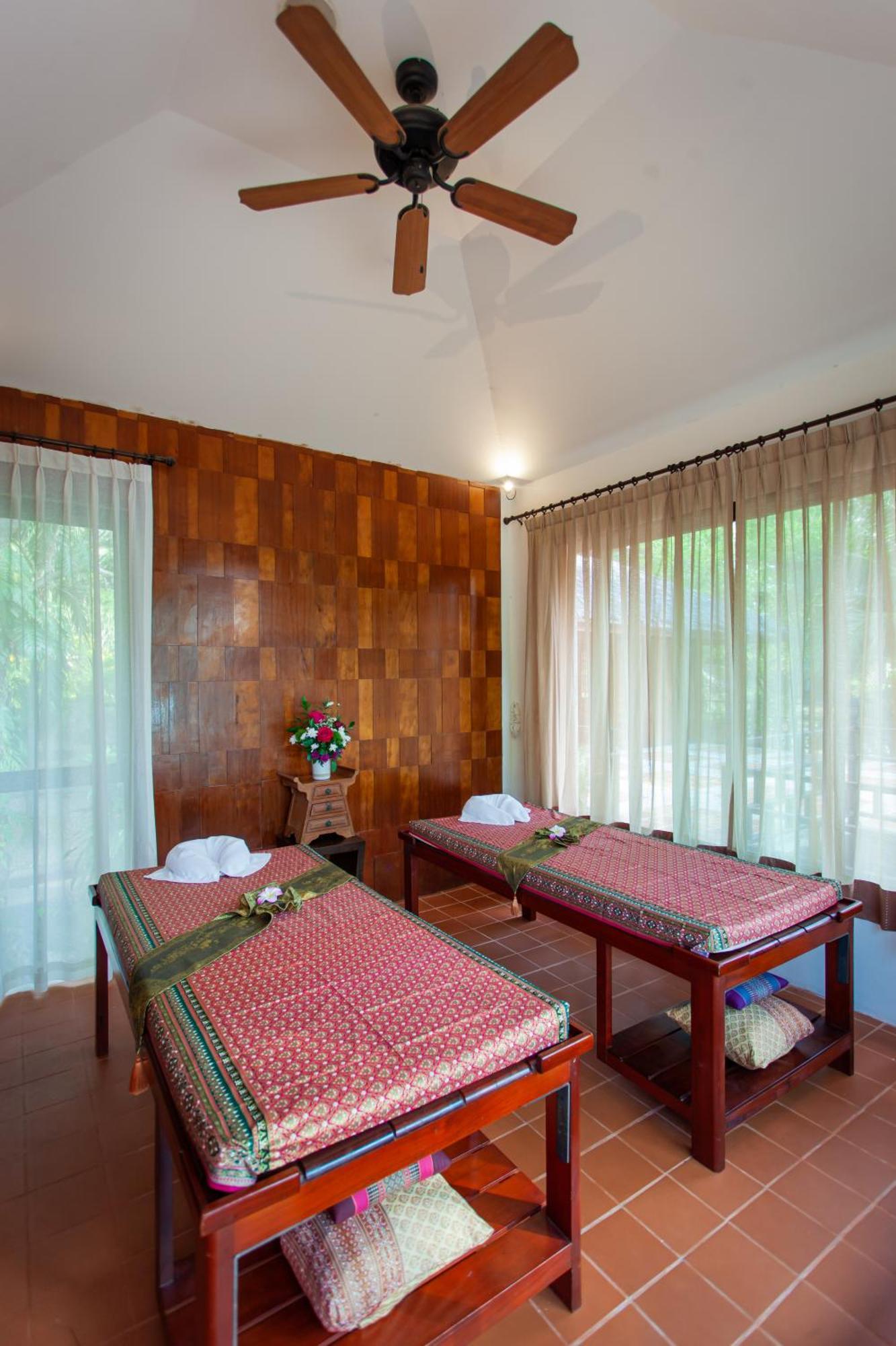 Resort Baan Krating Phuket -sha Plus