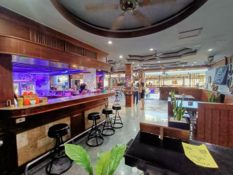 Hack Hotel Patong