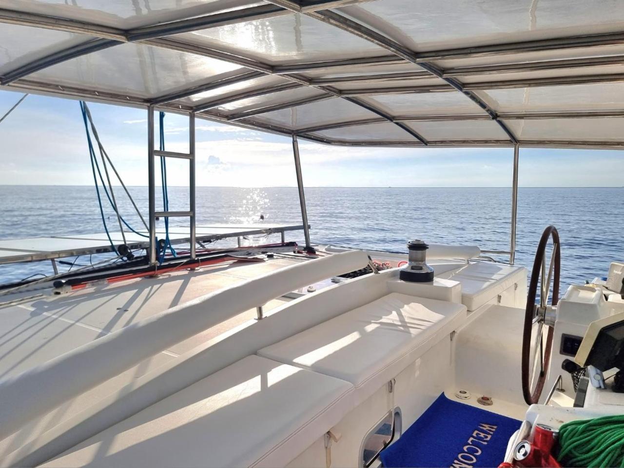 Private Catamaran Yacht Charter In Phuket By Yachtale Botel Chalong