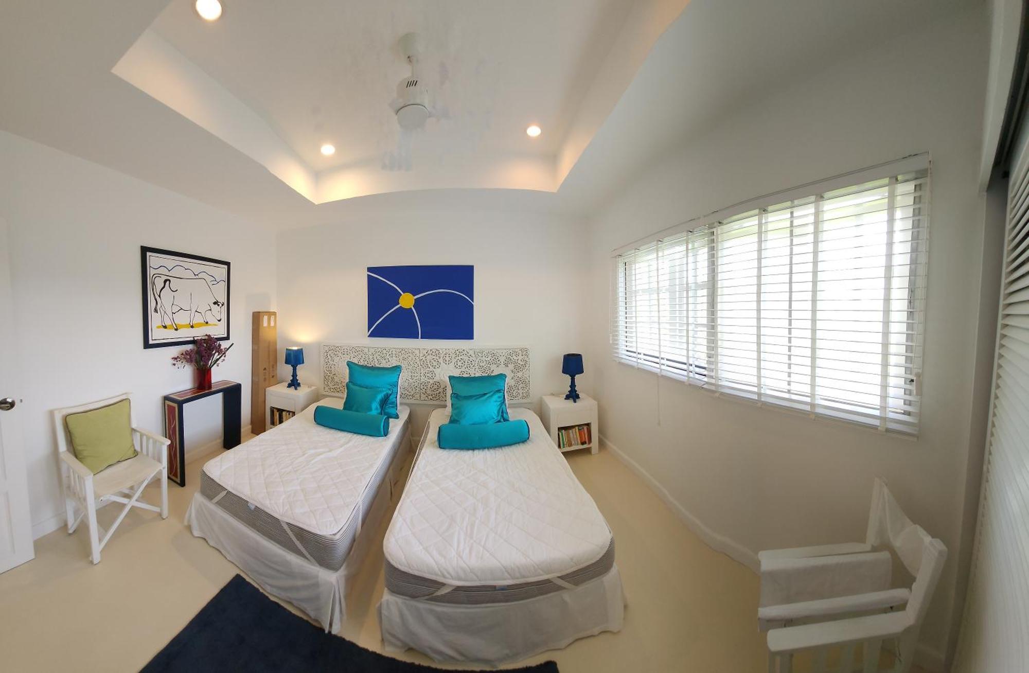 Ocean Breeze Layan Apartment *