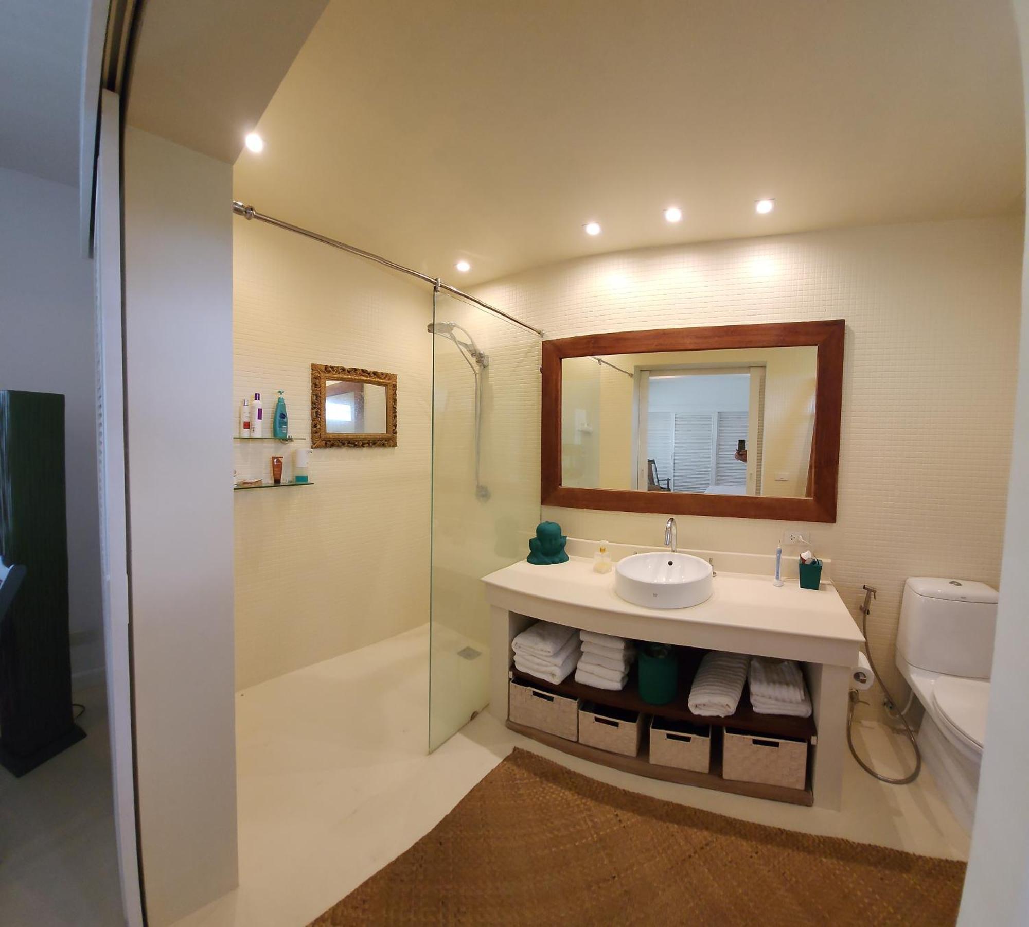 Ocean Breeze Layan Apartment