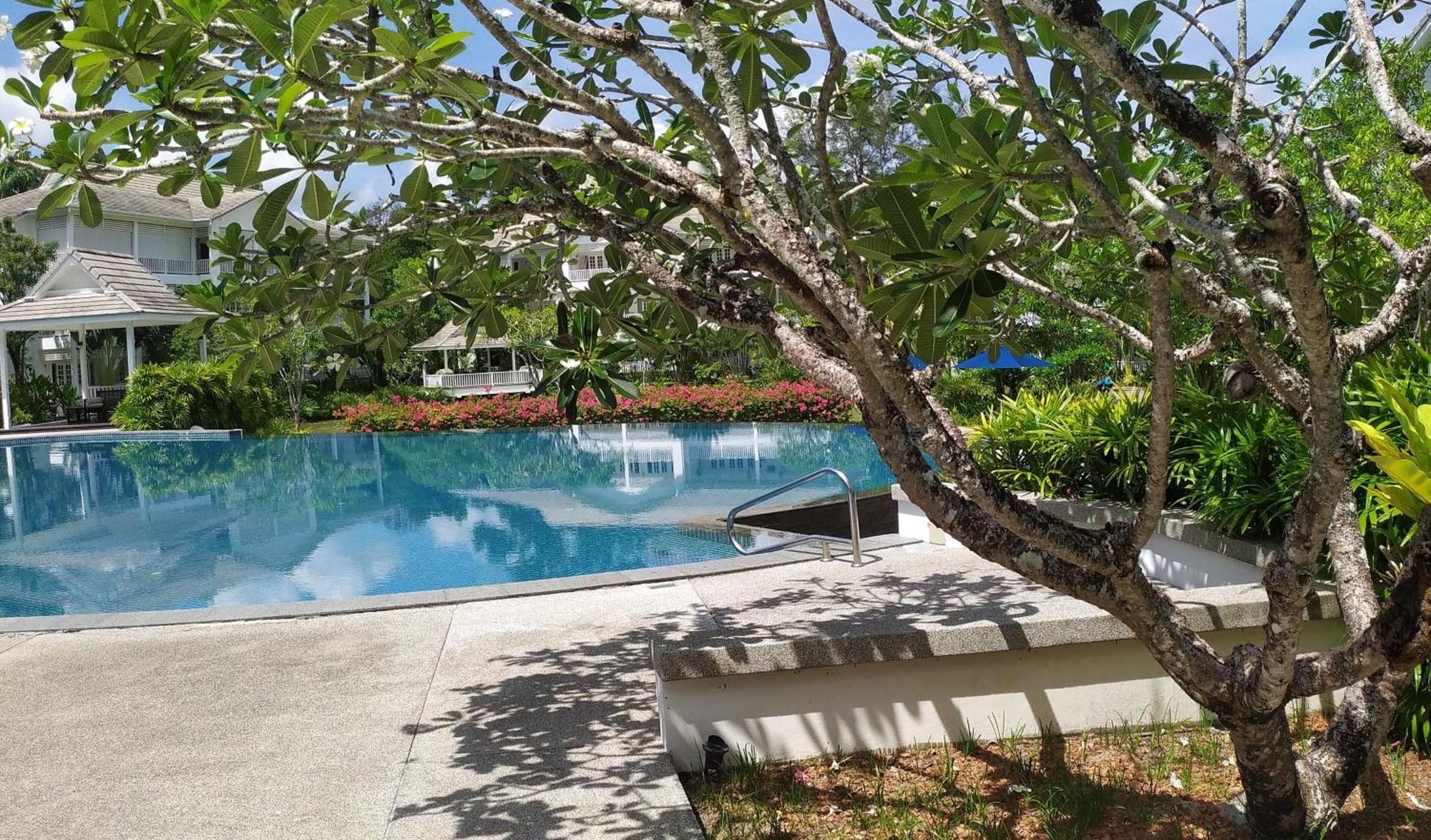 Apartment Ocean Breeze Layan