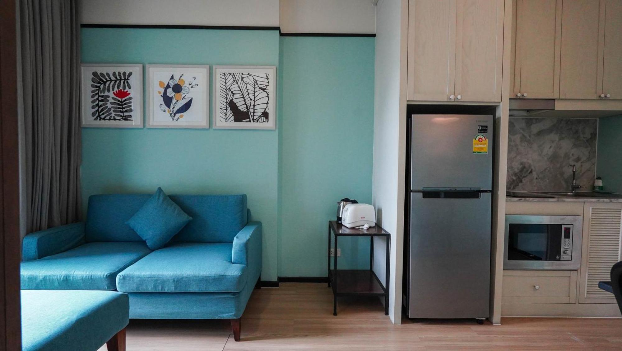 Dlux Chalong Phuket *