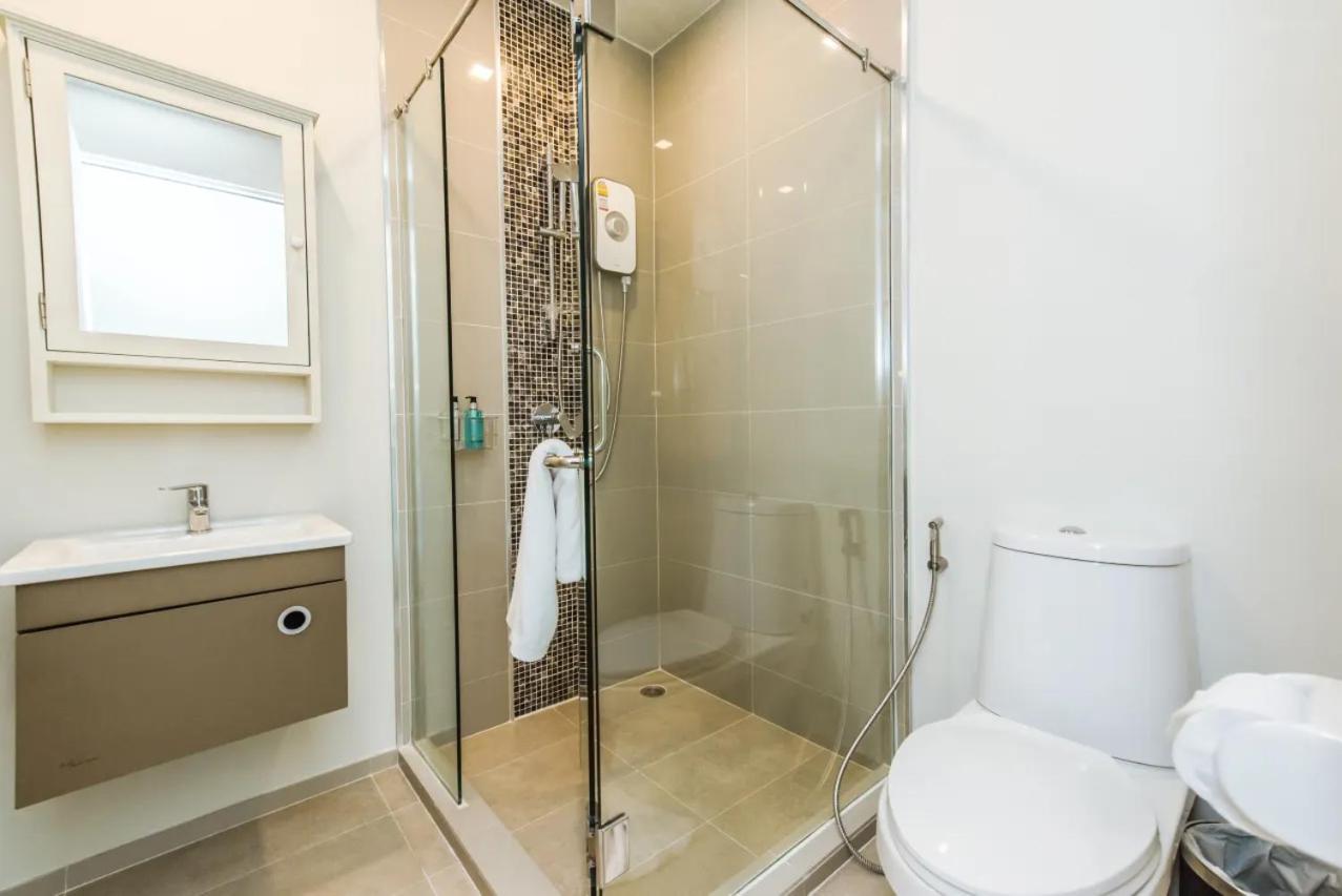 Aparthotel Dlux Chalong Phuket Ban Klang (Phuket)