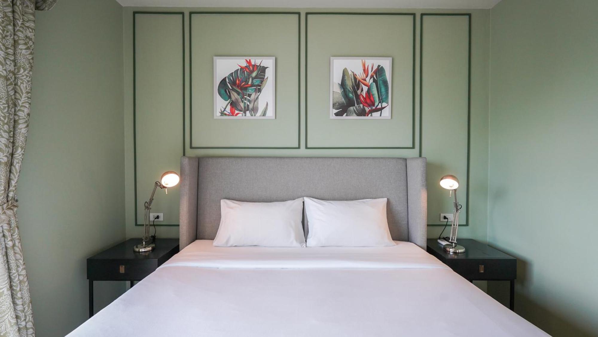 Dlux Chalong Phuket