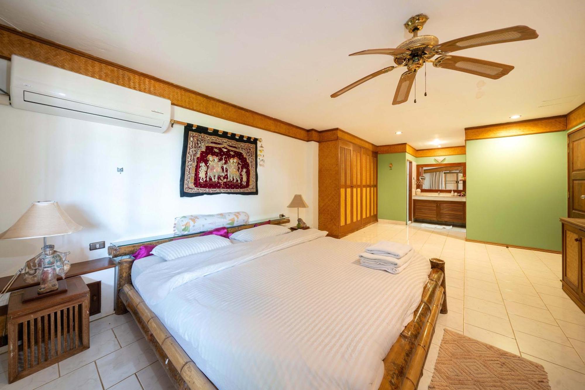 Unique Style 3br In Gated Bougainvillea 216, * Strand Kata