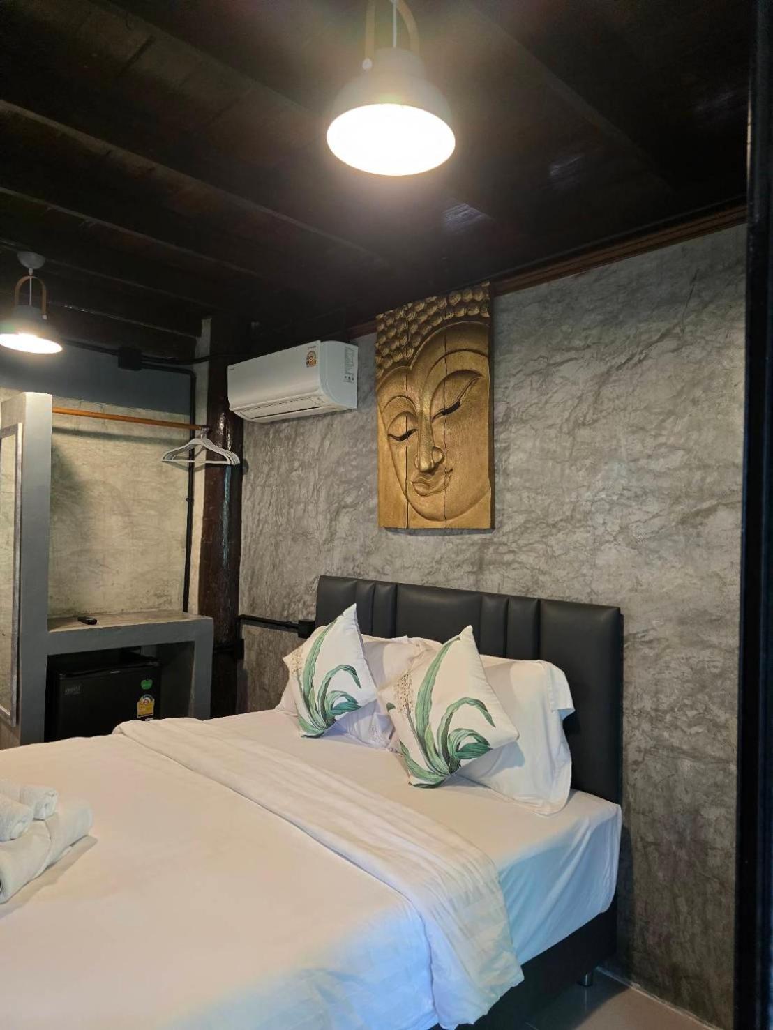 Marin' S Guest house *