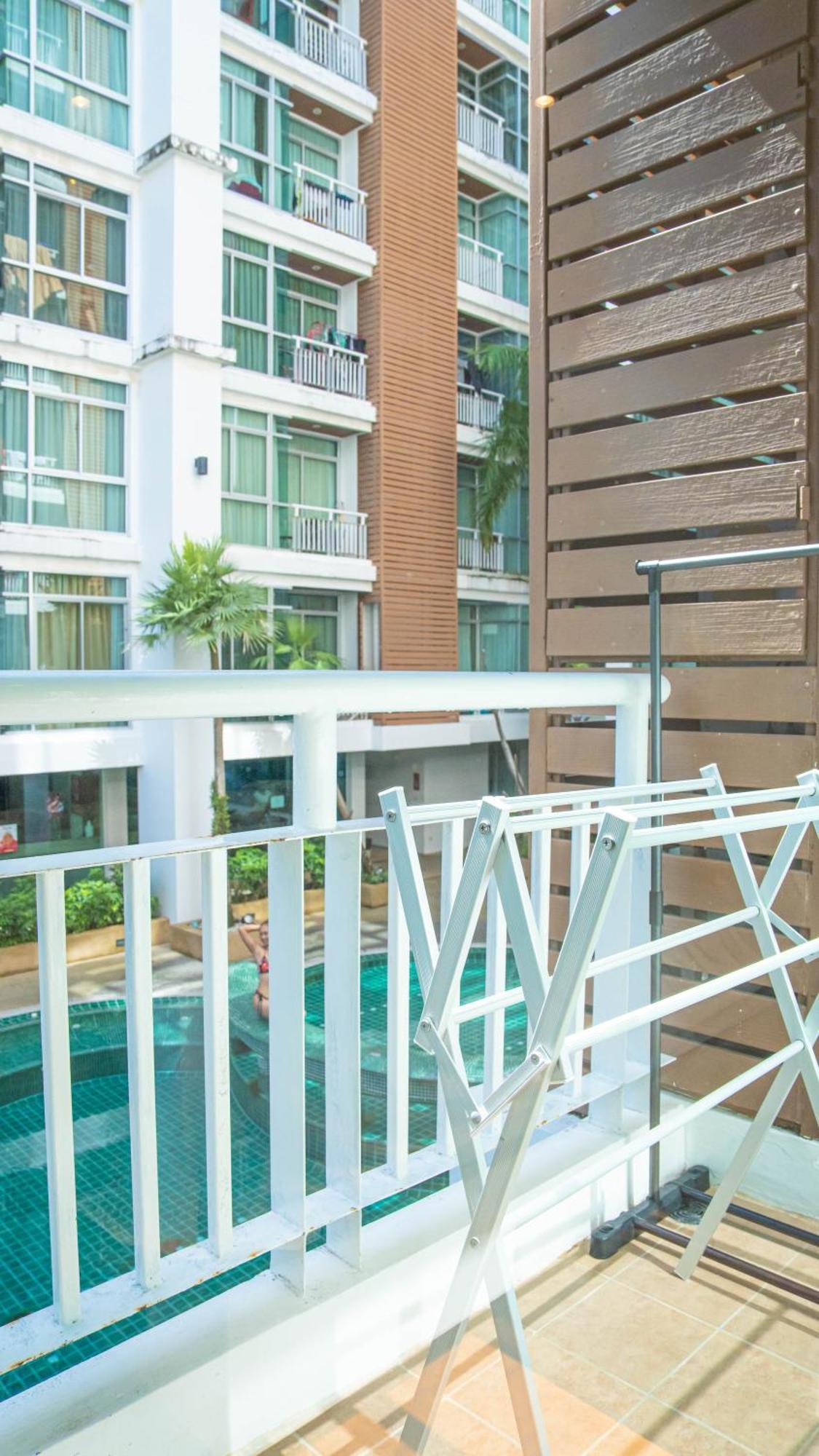 Recently Renovated Pool View In Modern Complex Apartamento *