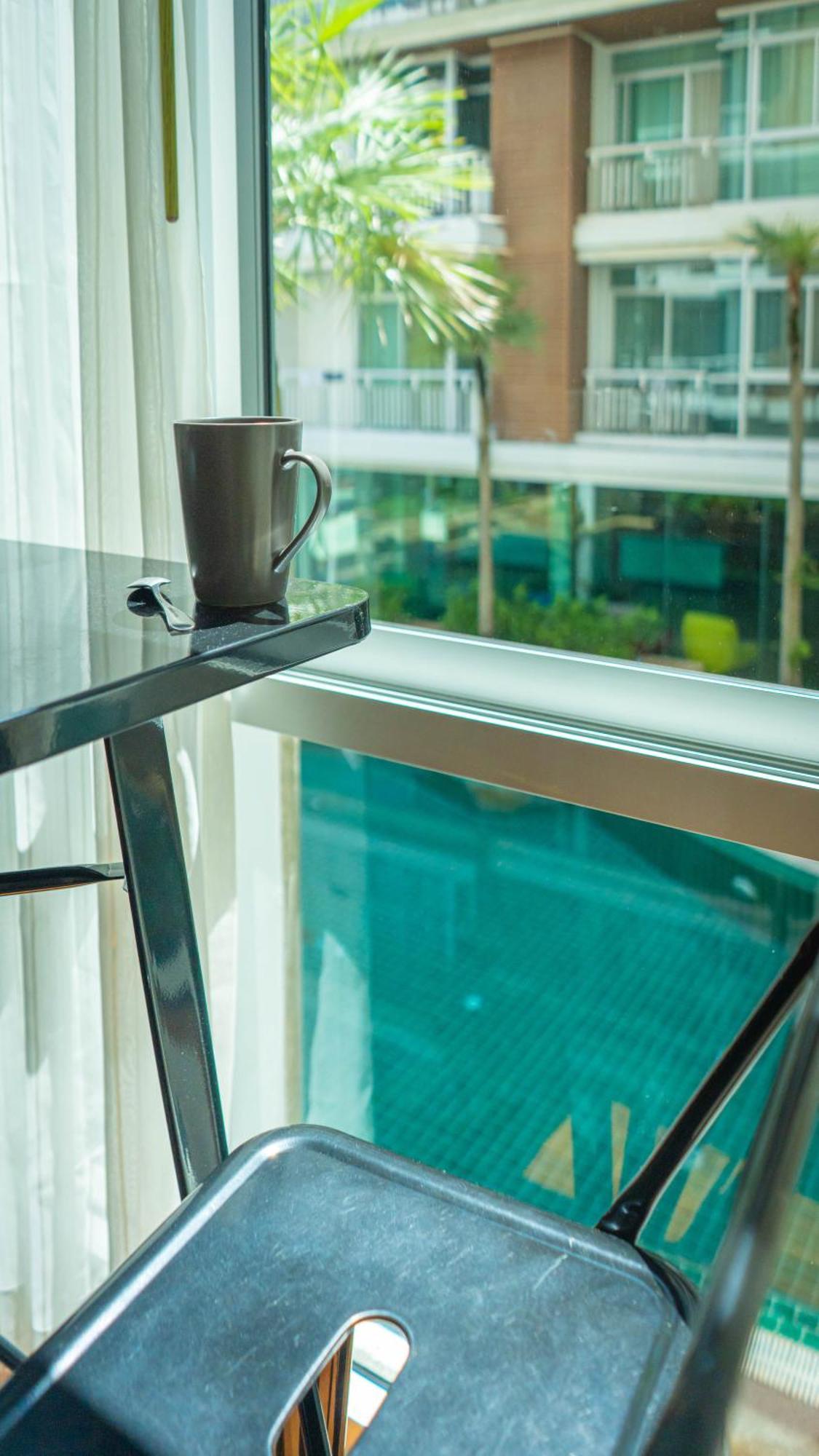 Apartamento Recently Renovated Pool View In Modern Complex Patong