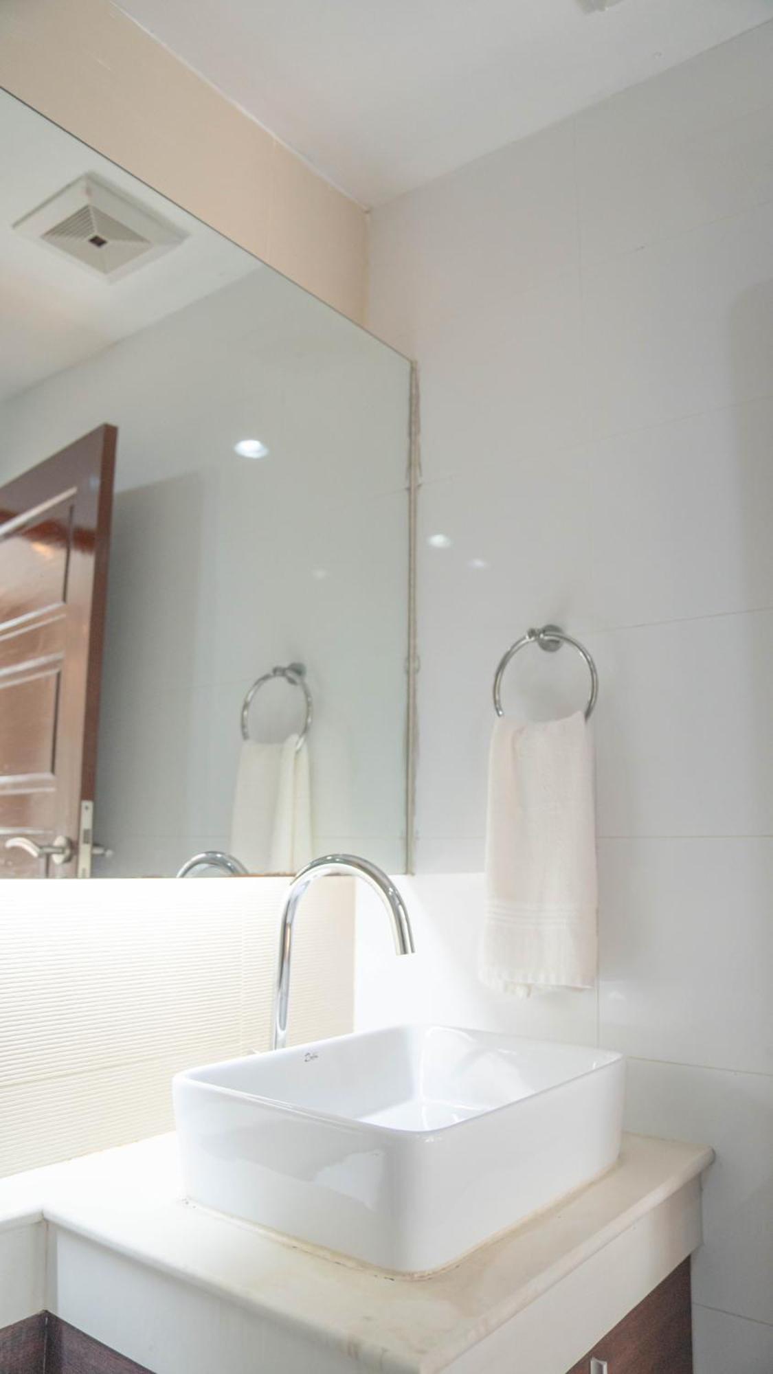 Recently Renovated Pool View In Modern Complex Apartamento