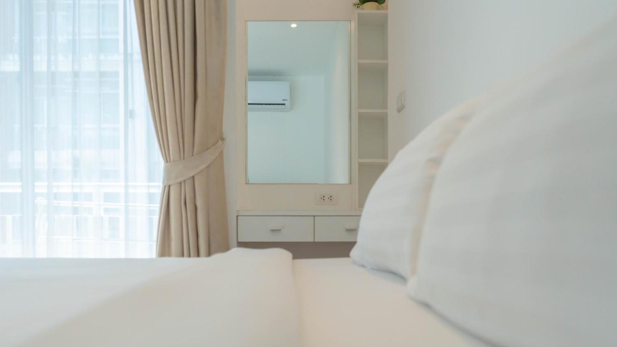 Apartamento Recently Renovated Pool View In Modern Complex Patong
