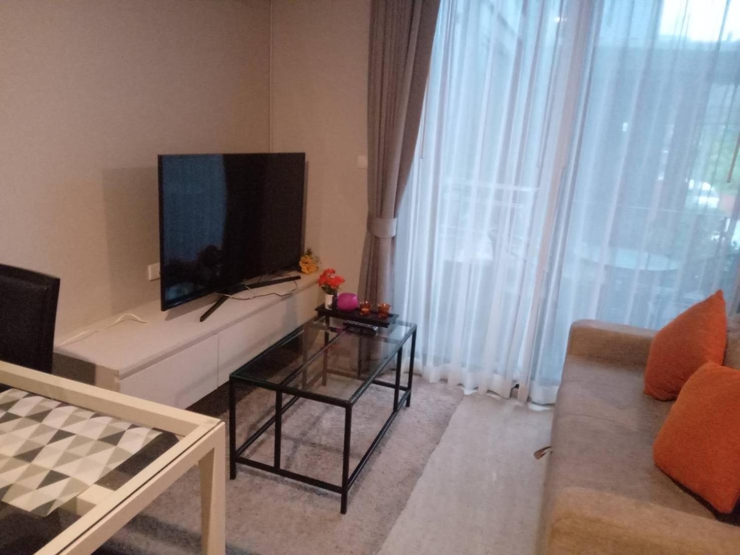 Aparthotel 6th Avenue Surin Beach