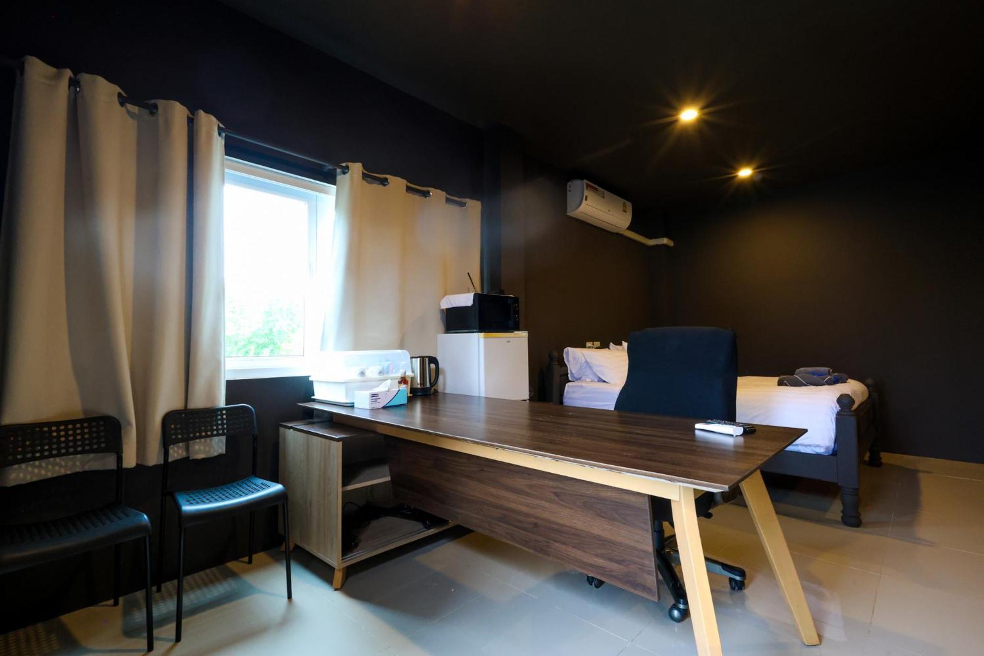 Tri Trang Beachfront With Stunning Views Apartment Patong