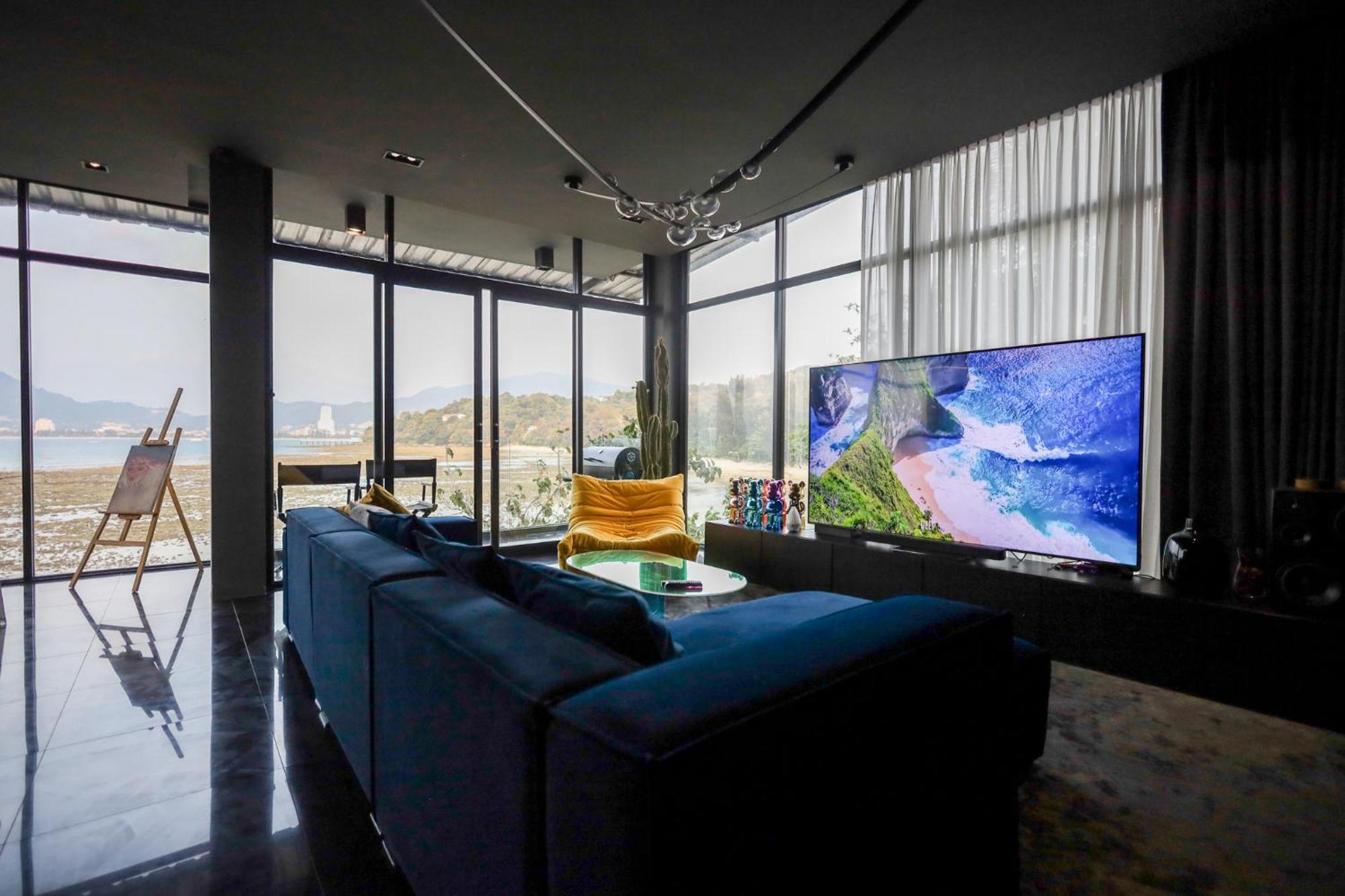 Tri Trang Beachfront With Stunning Views