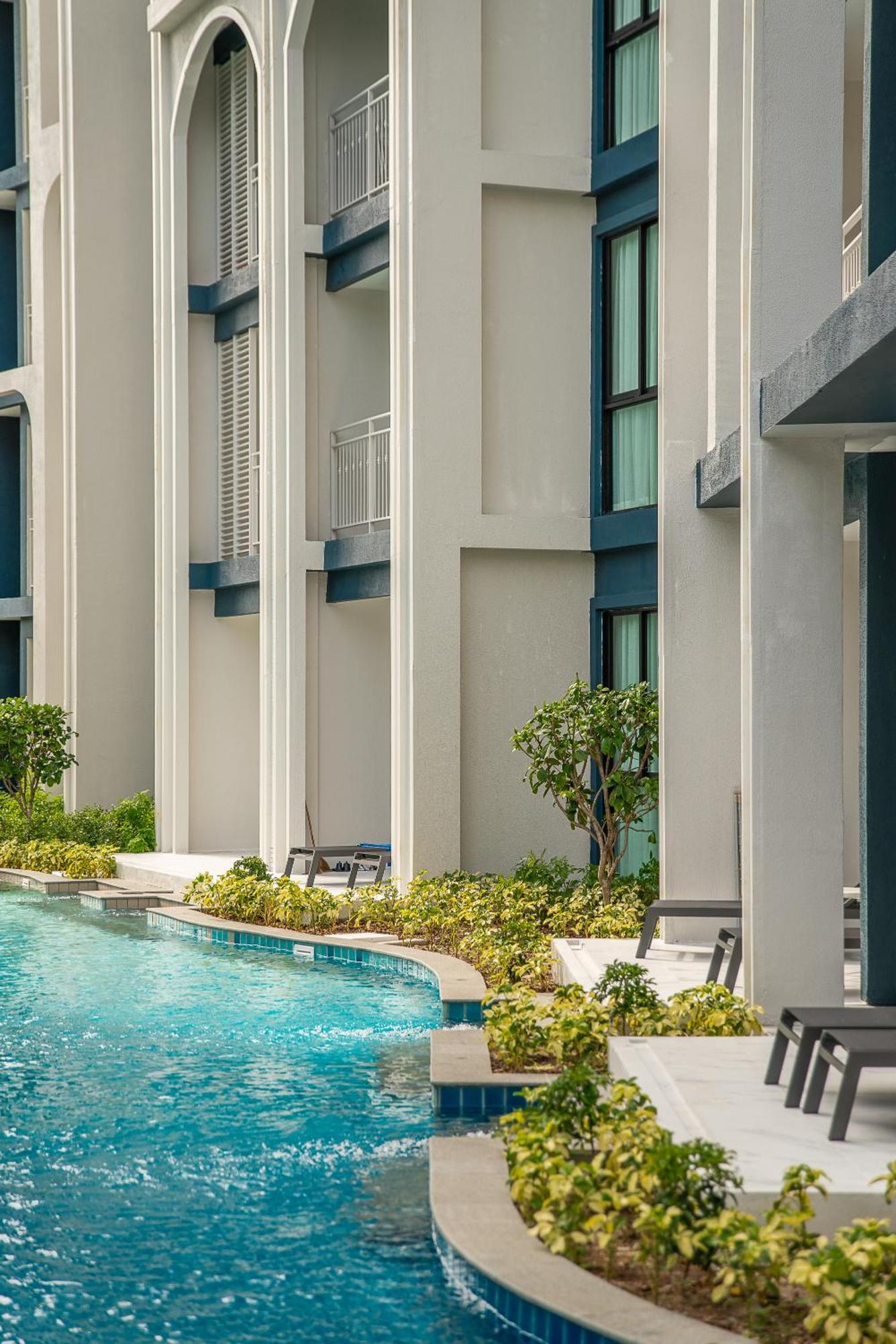Title Halo Timeless Apartment Nai Yang Beach