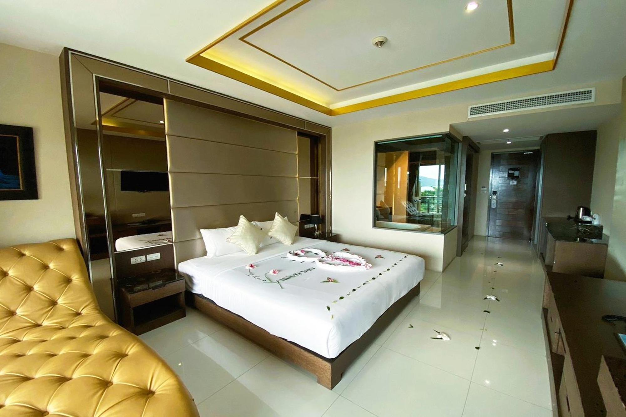 Aqua Sha Hotel