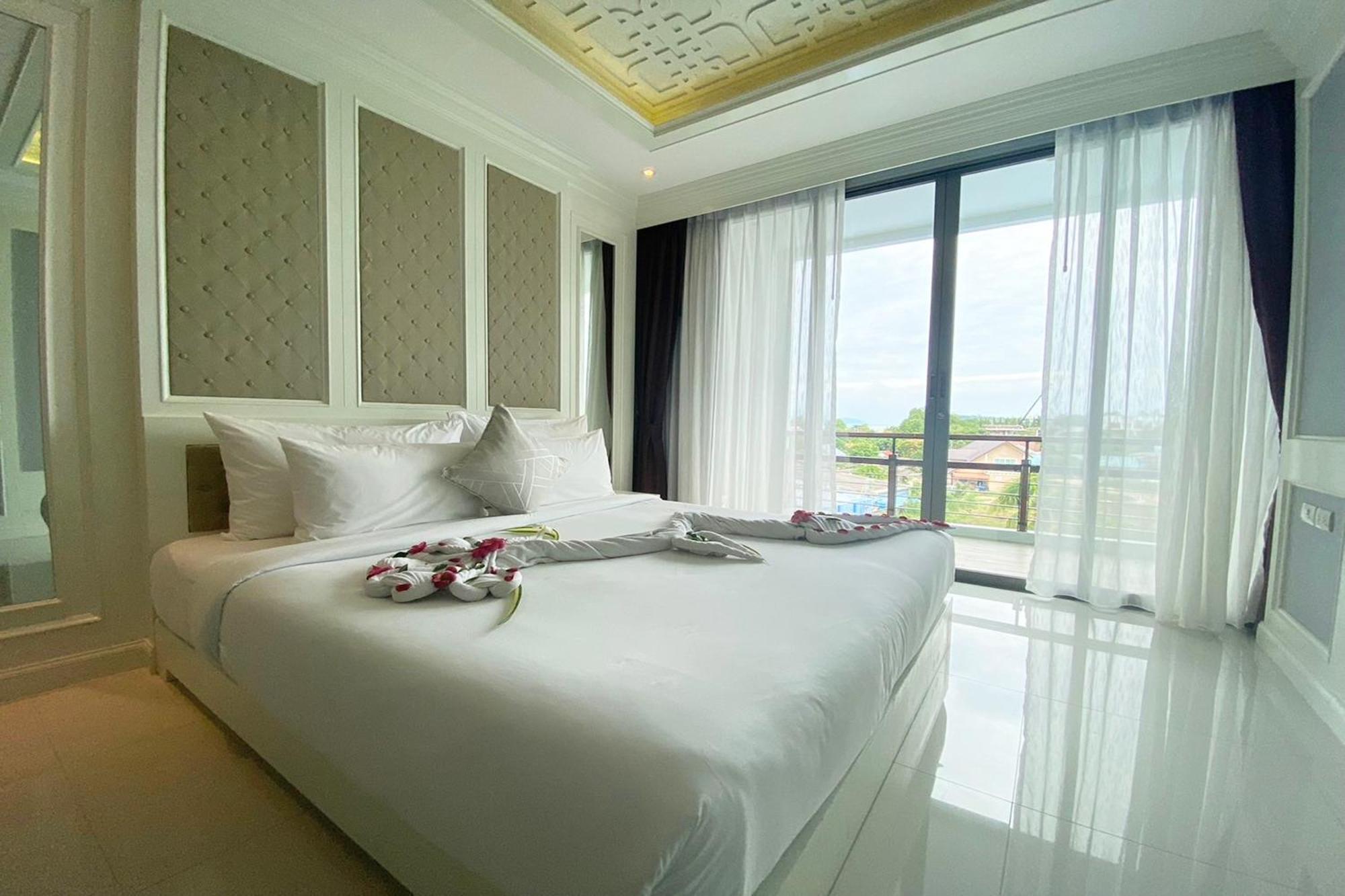 Aqua Sha Hotel 4*
