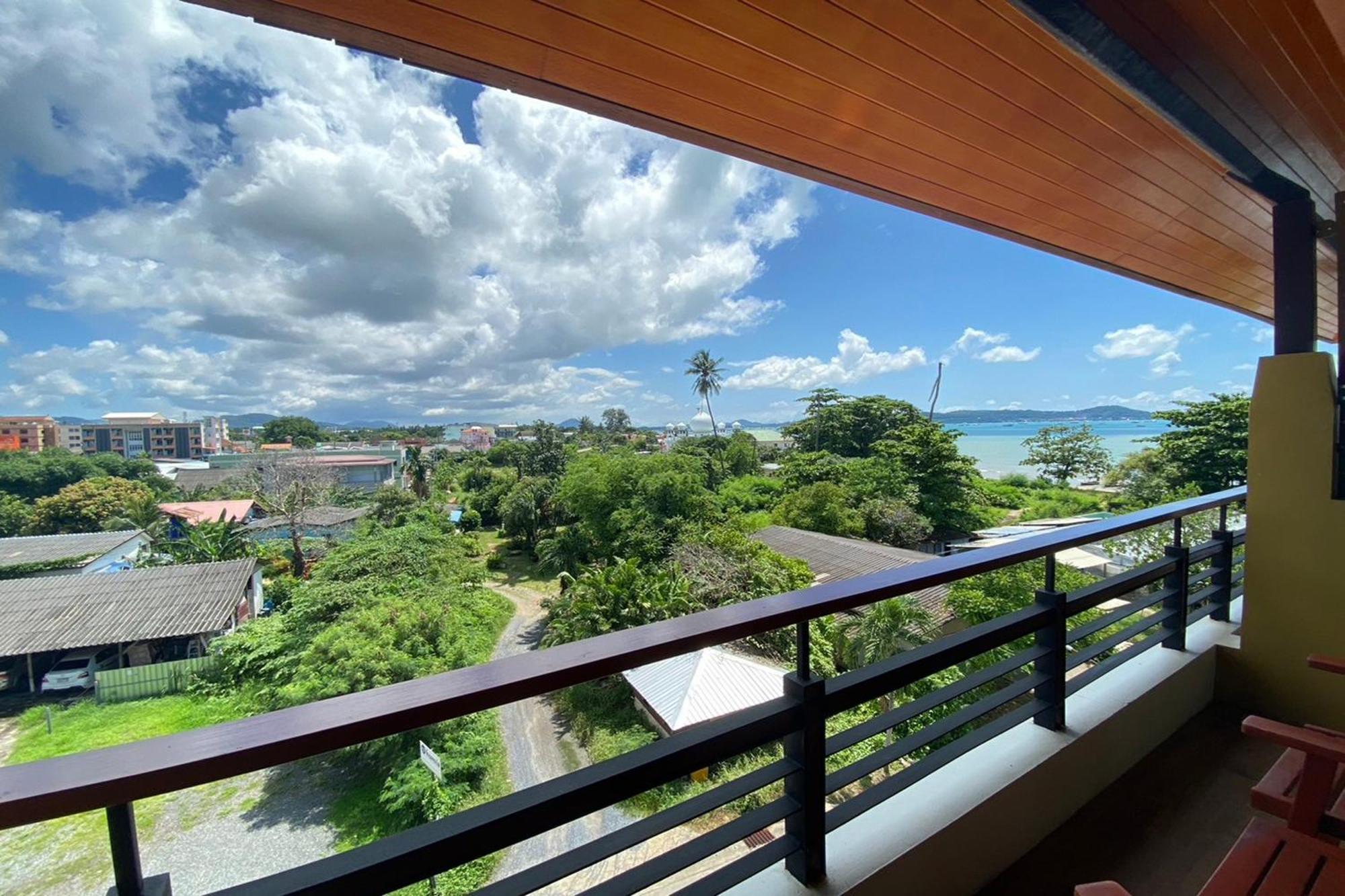 Aqua Sha Hotel