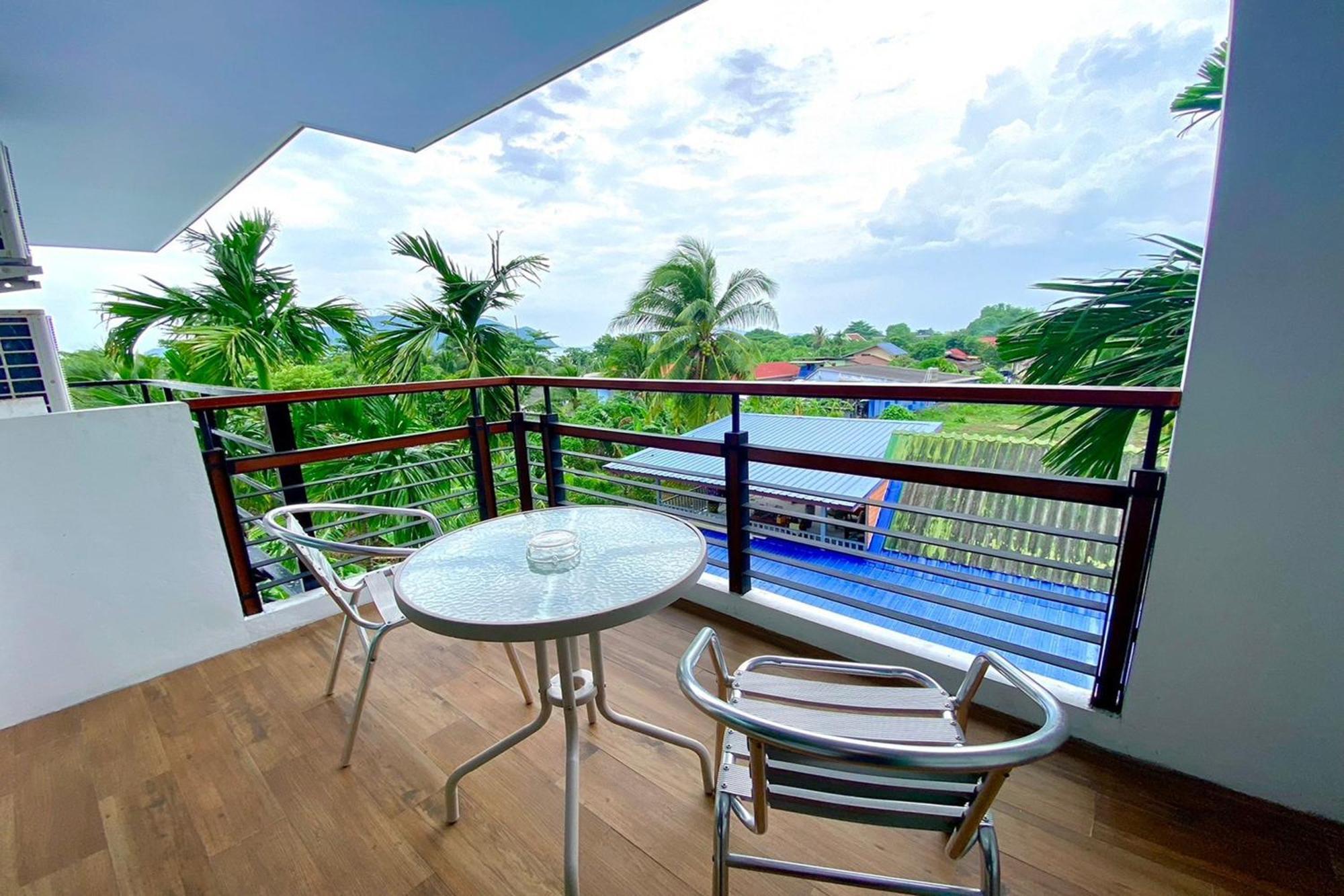 Hotel Aqua Sha 4*