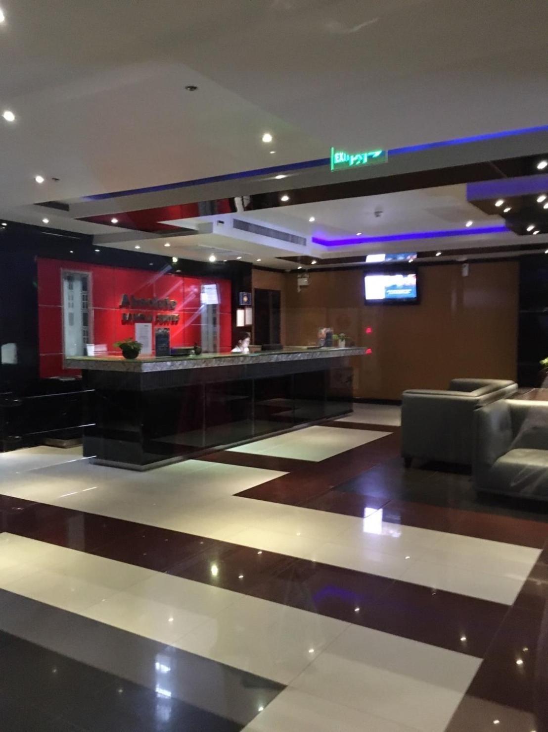 Absolute Bangla 65 Sqm Corner With Jacuzzi