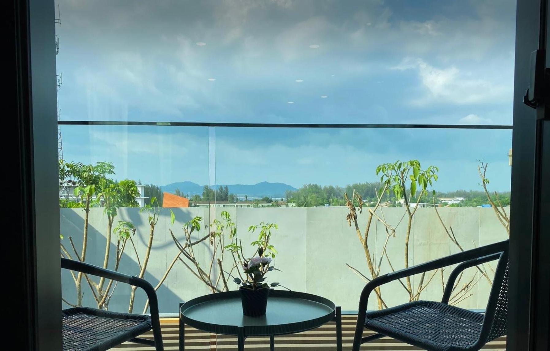 Apartment In Mida Grande Surin By Capitalpro