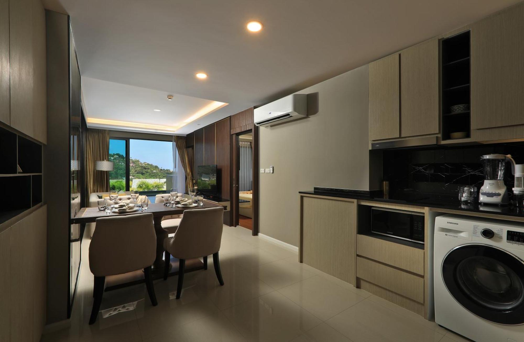 2bdr With Jacuzzi Seaview By Capitalpro 307
