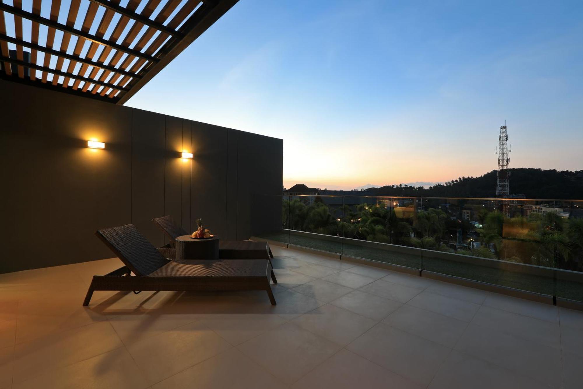Apartment 2bdr With Jacuzzi Seaview By Capitalpro 307 Phuket