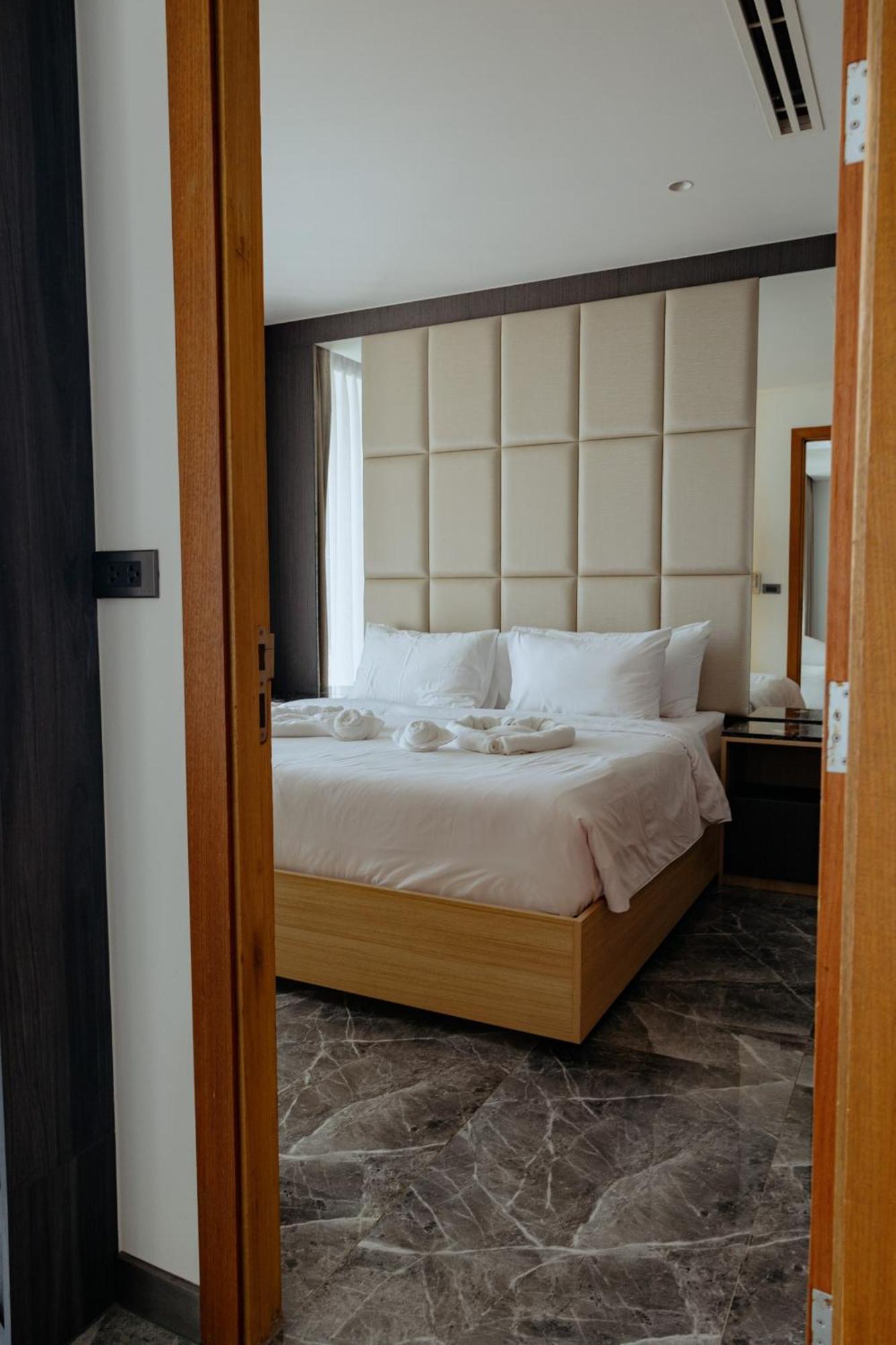 Elite Atoll Serviced Phuket Hotel 4*