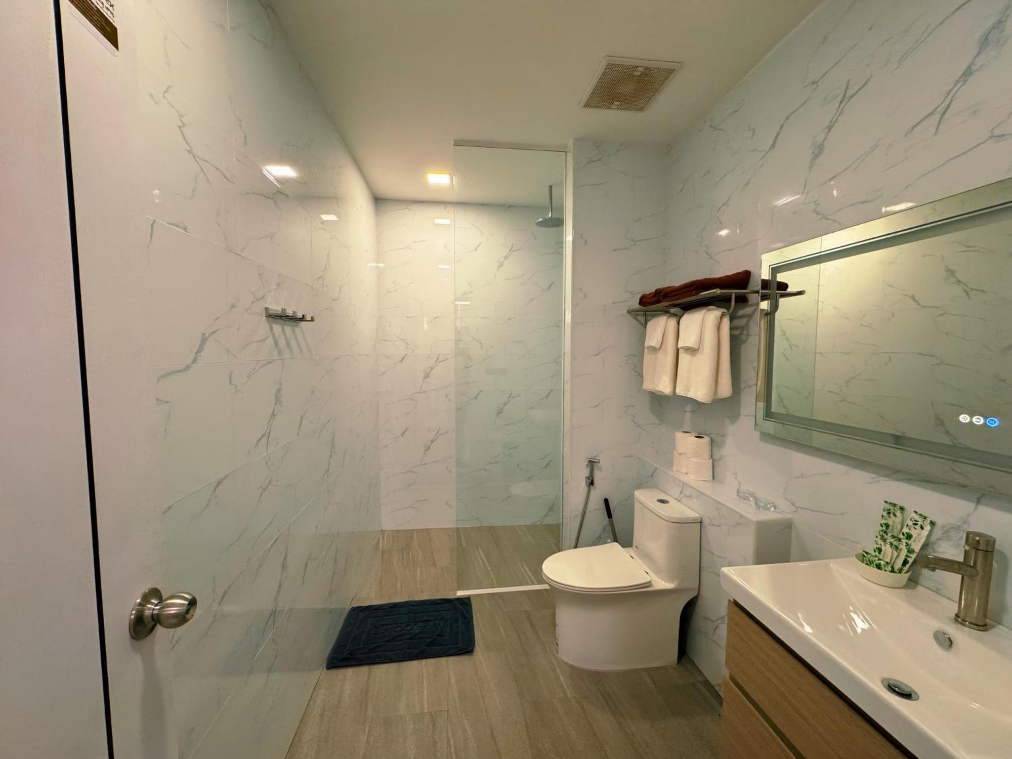 Apartment Ground Floor Zen Space