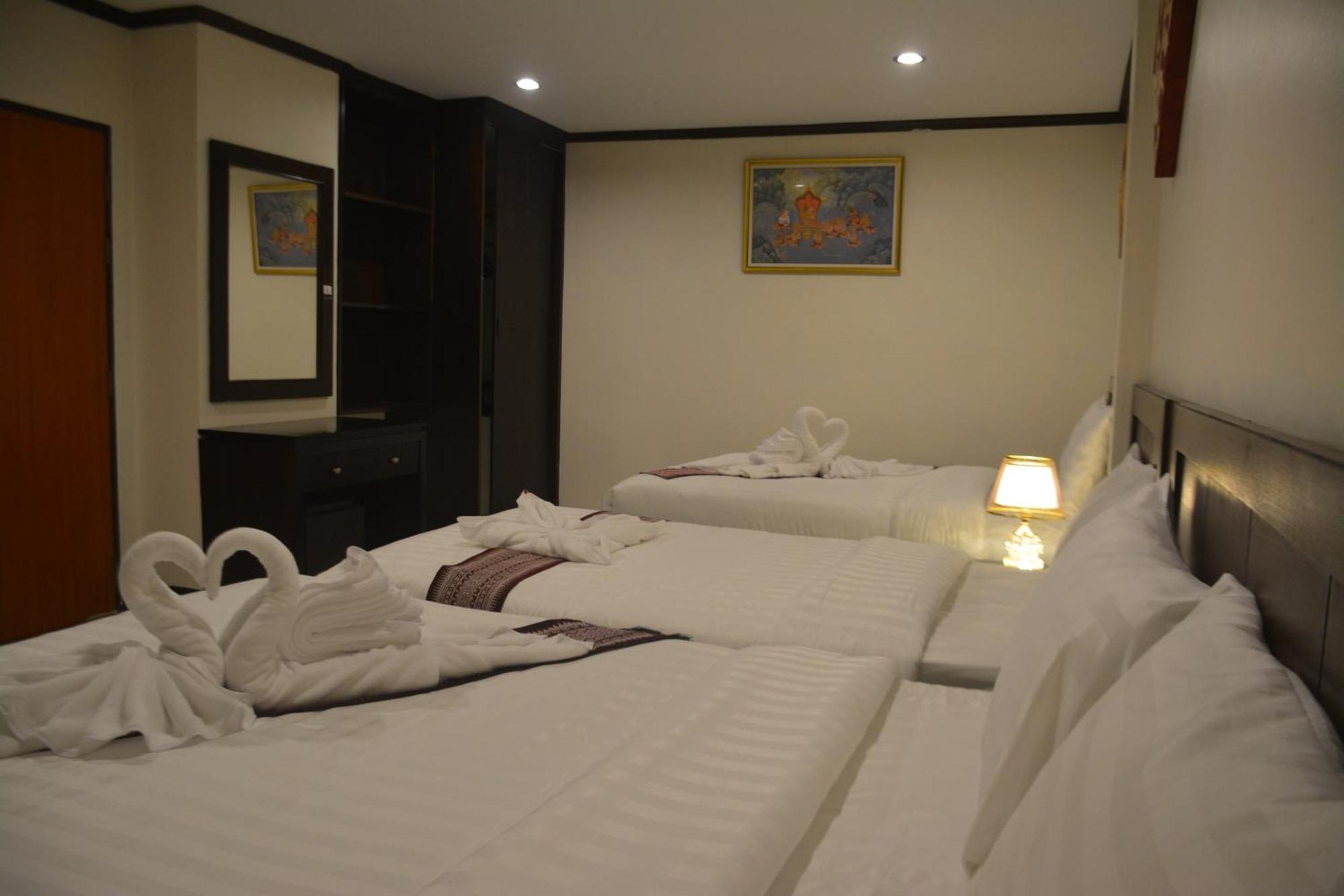 Moon Gasthof Patong