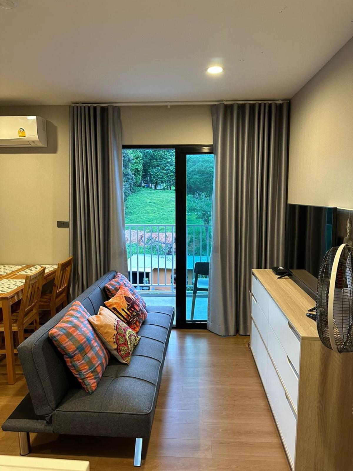 Apartment 1 Bedroom With Kitchen At The Title V Near Beach, Phuket *