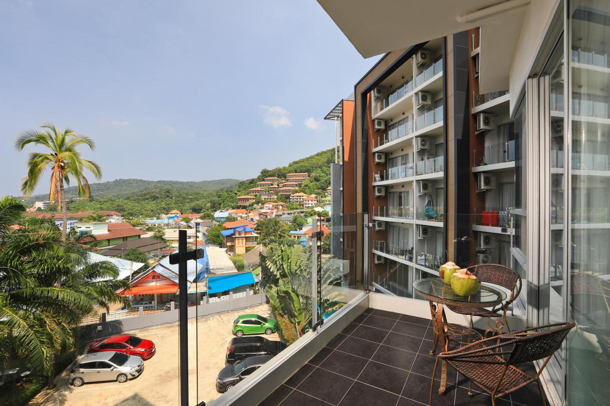 1Bdr Apartment With Bath In Chic Condo By Capital Pro Apartment *