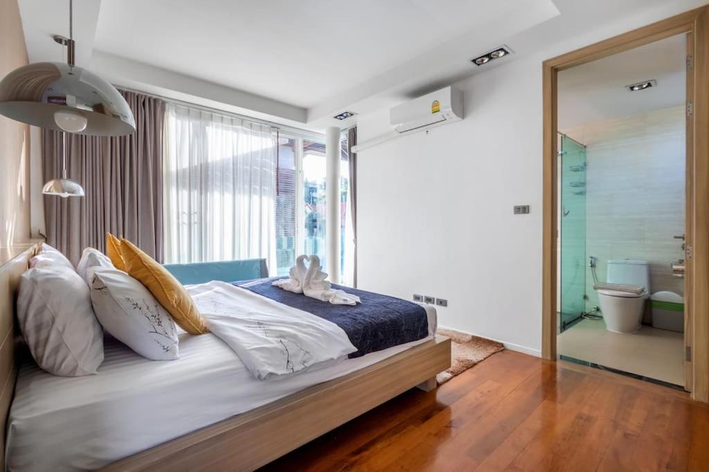 Villa Charming 2-bedroom Pool