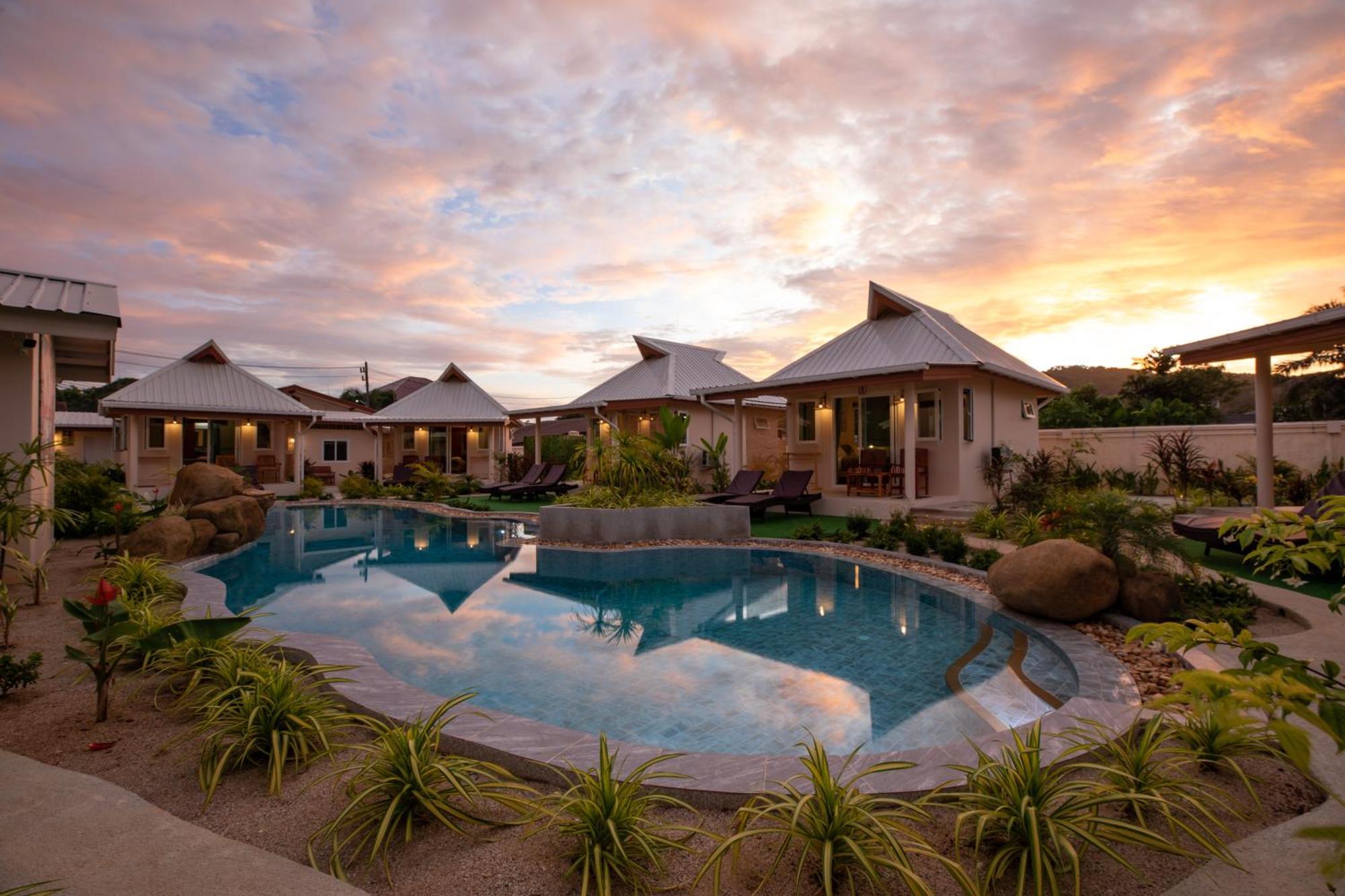 The Hidden Lagoon - Exclusively For Adults Rawai