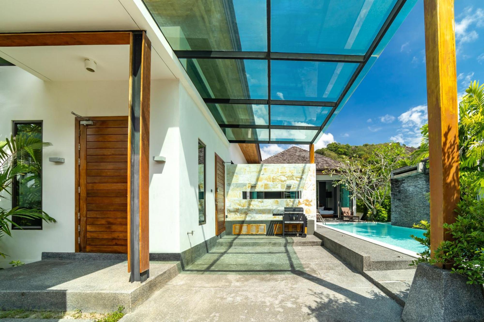 Kamala Private Swimming Pool Villa *