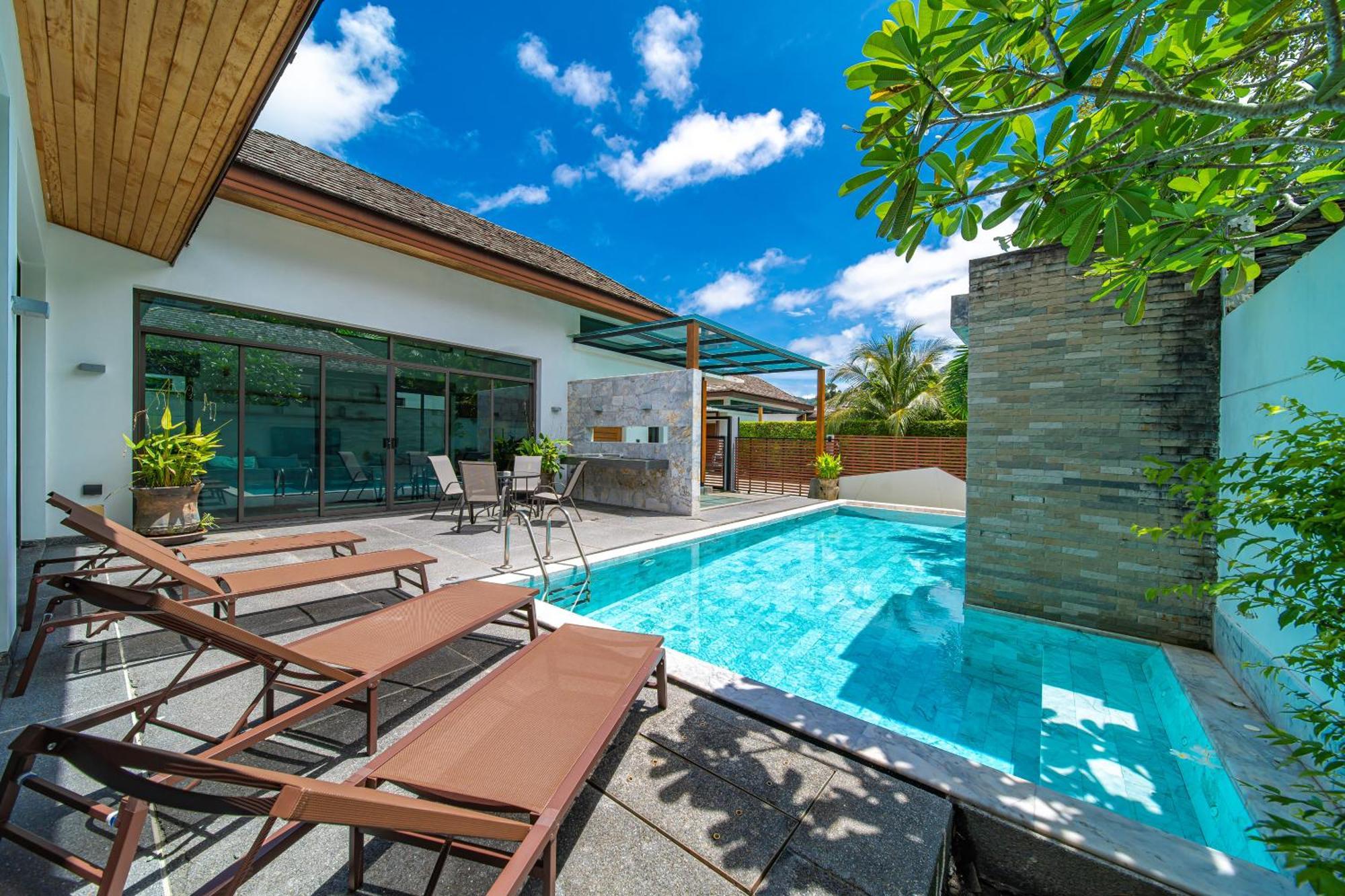 Villa Kamala Private Swimming Pool