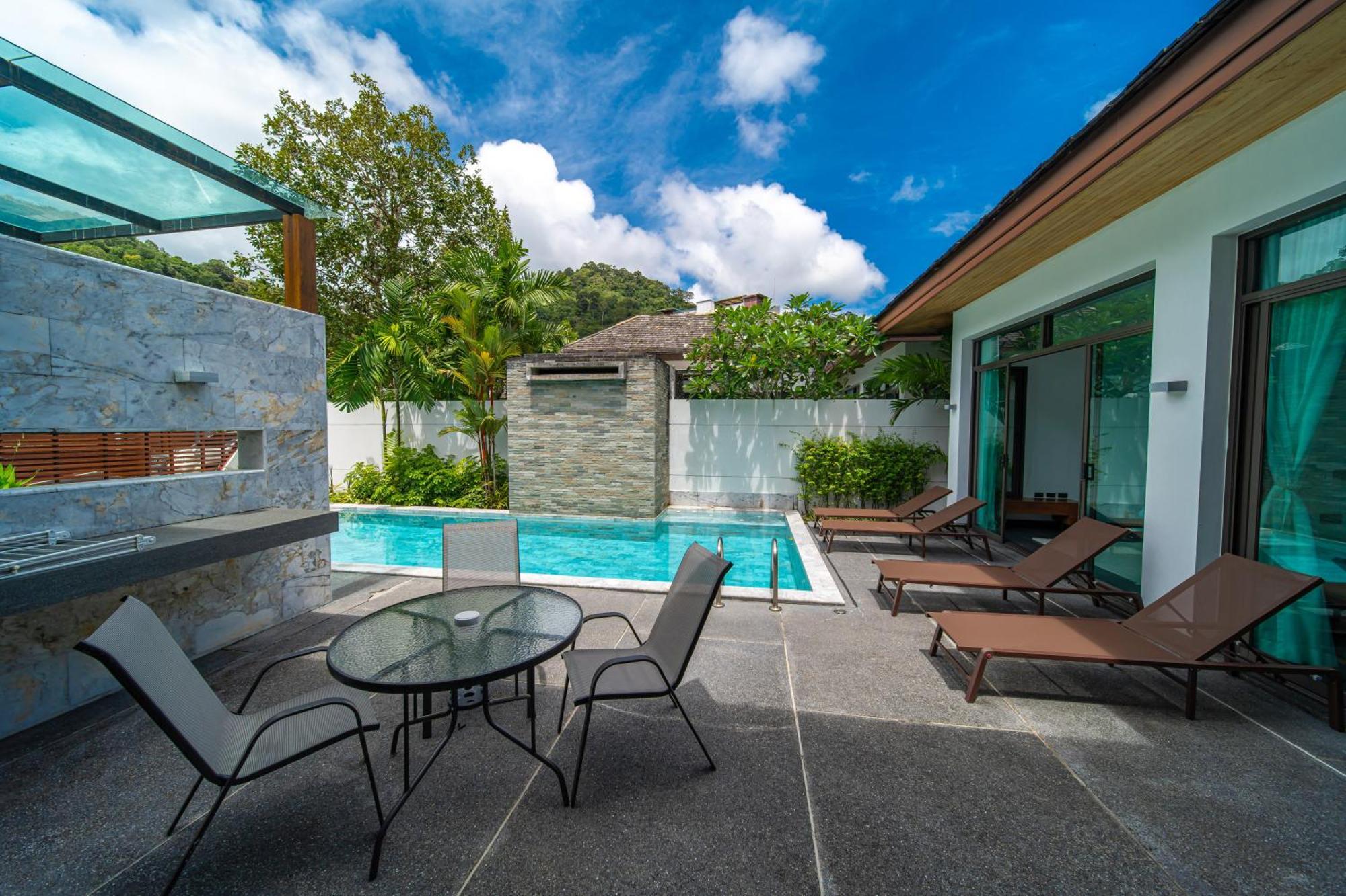 Kamala Private Swimming Pool Villa