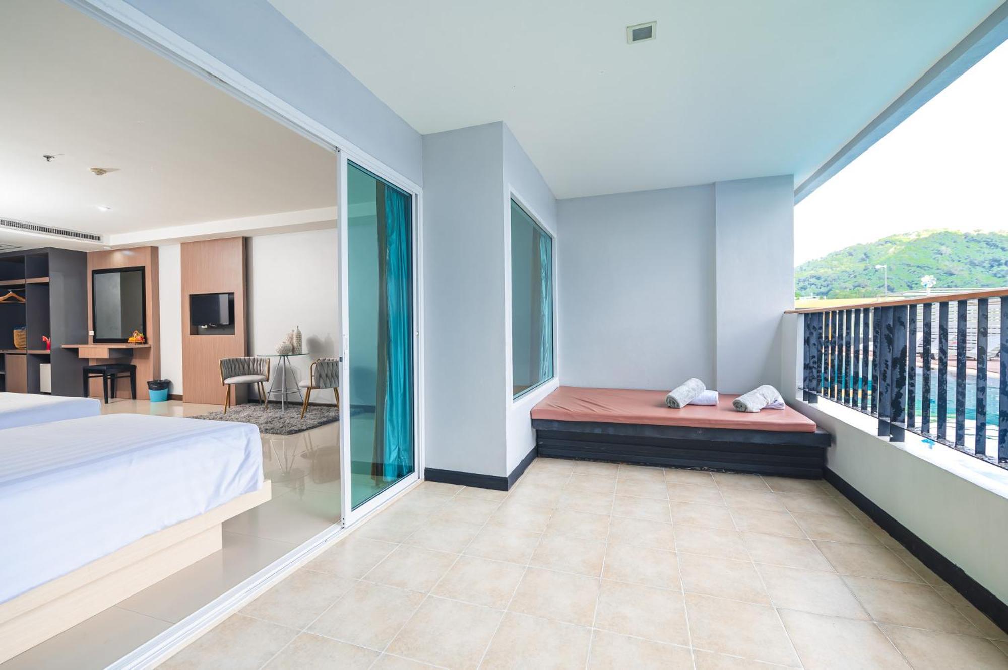 Casa Del M Phuket - Newly Renovated 4* Patong