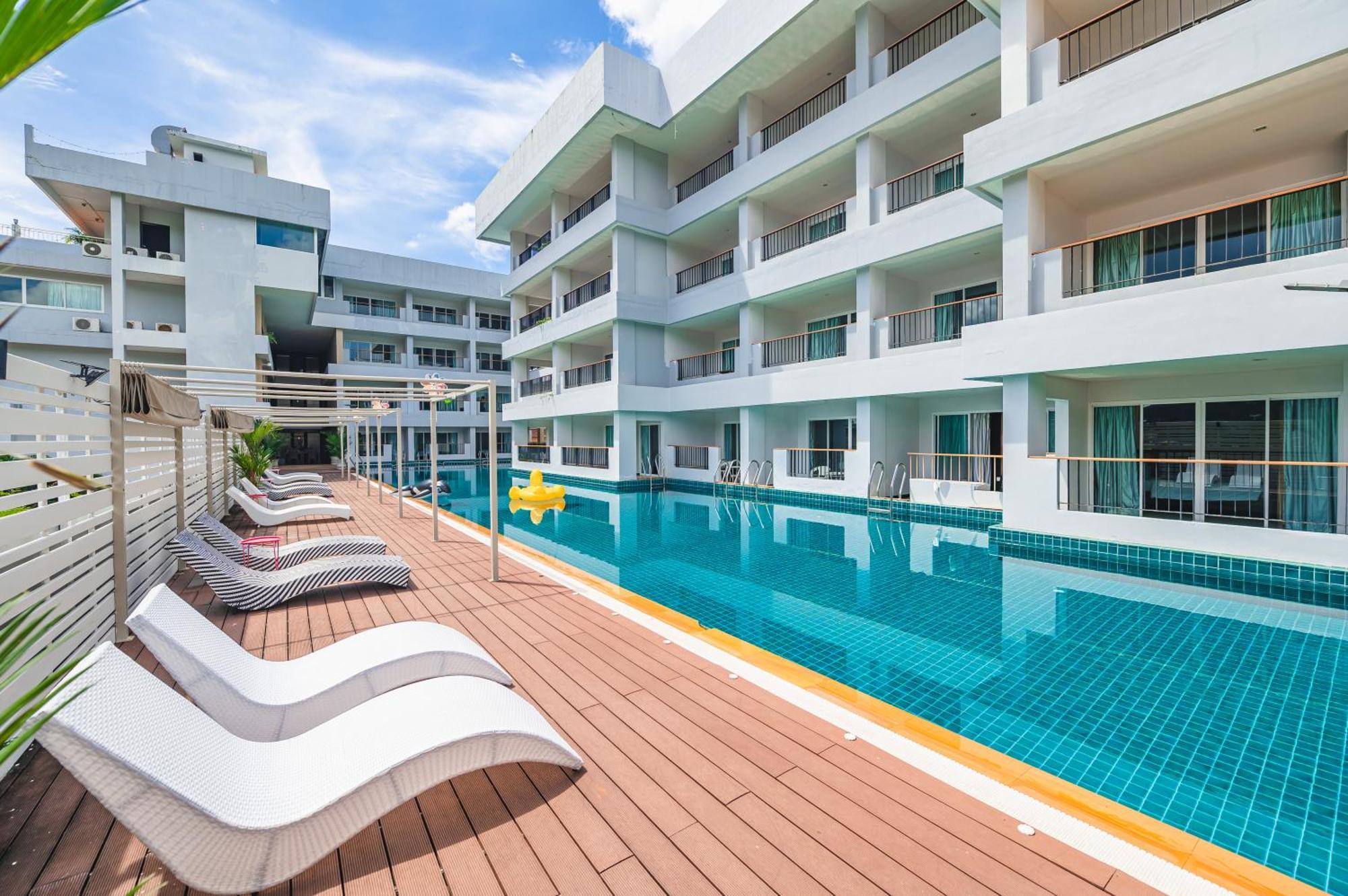 Casa Del M Phuket - Newly Renovated Hotel 4*