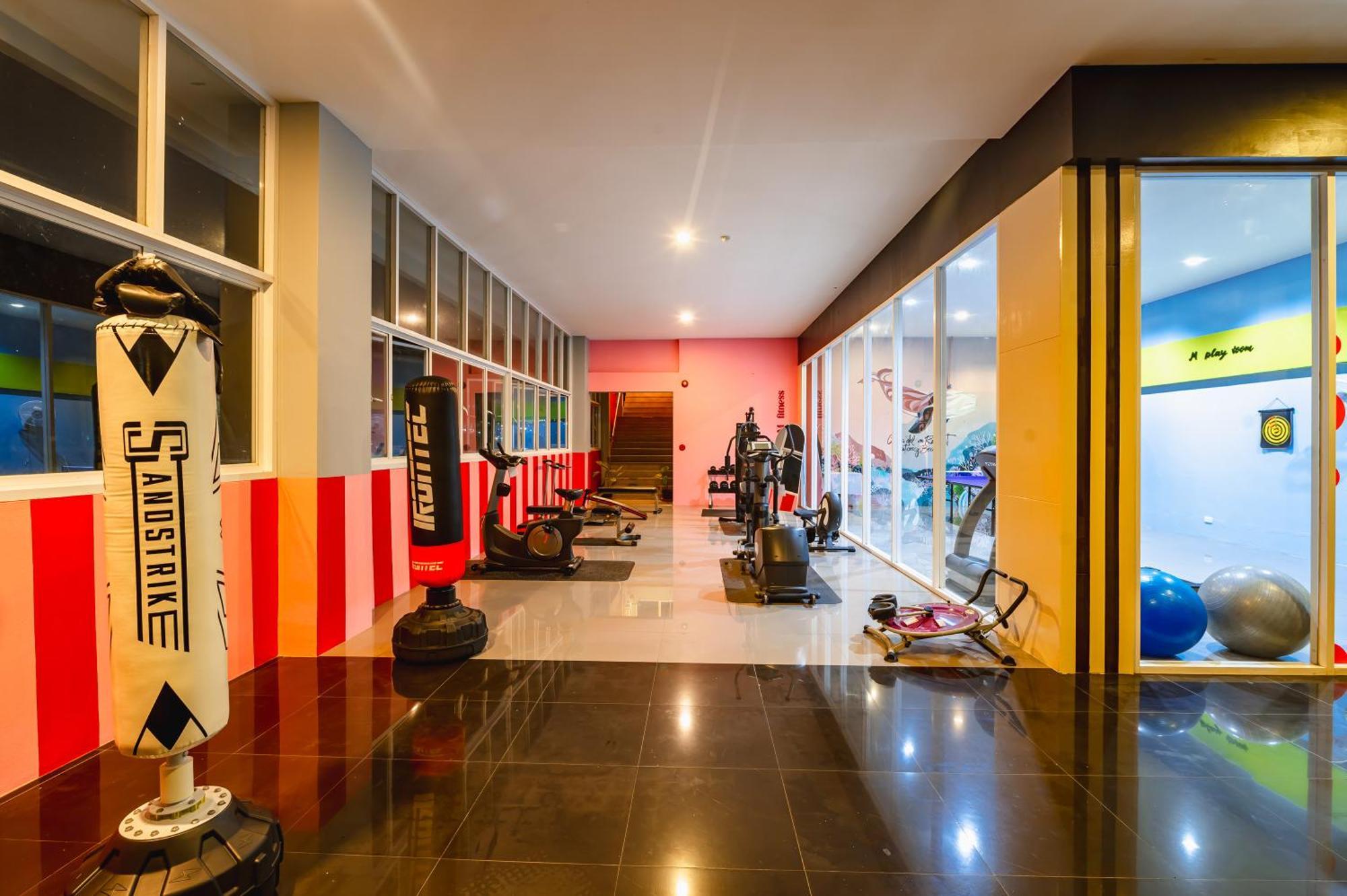 Casa Del M Phuket - Newly Renovated Hotel 4*